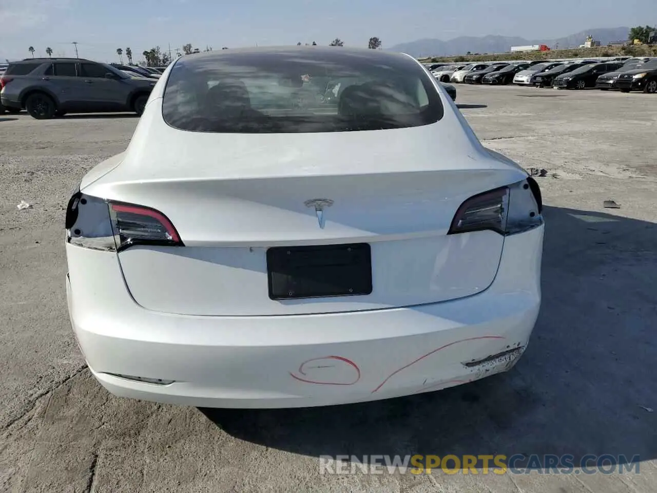 6 Фотография поврежденного автомобиля 5YJ3E1EA1PF601693 TESLA MODEL 3 2023