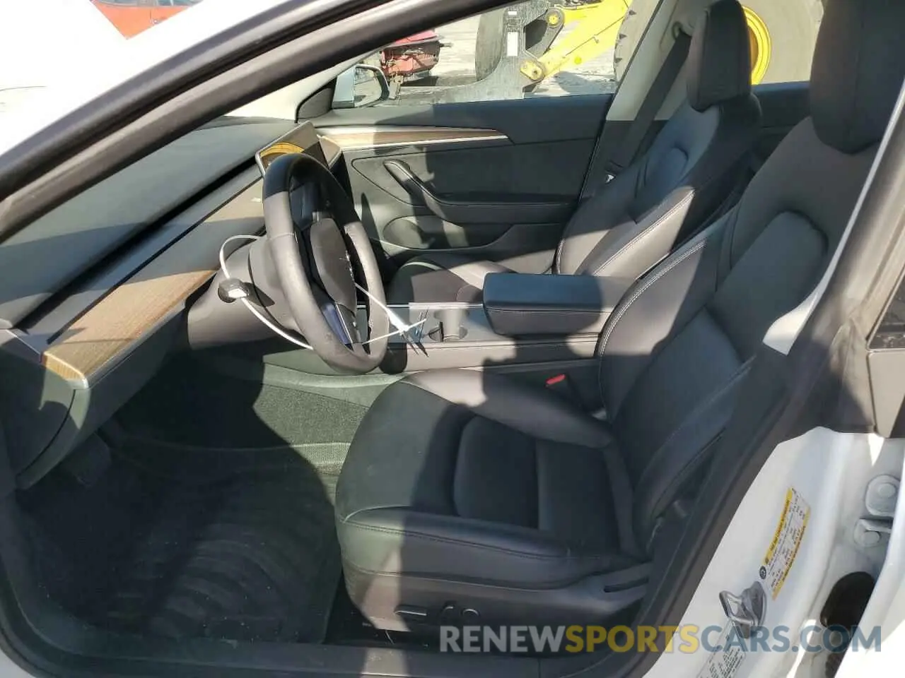 7 Фотография поврежденного автомобиля 5YJ3E1EA1PF601693 TESLA MODEL 3 2023