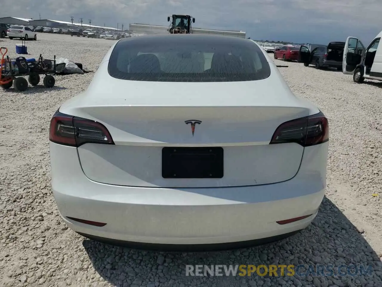 6 Photograph of a damaged car 5YJ3E1EA1PF608109 TESLA MODEL 3 2023