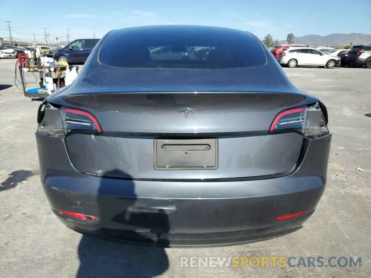 6 Photograph of a damaged car 5YJ3E1EA1PF616548 TESLA MODEL 3 2023