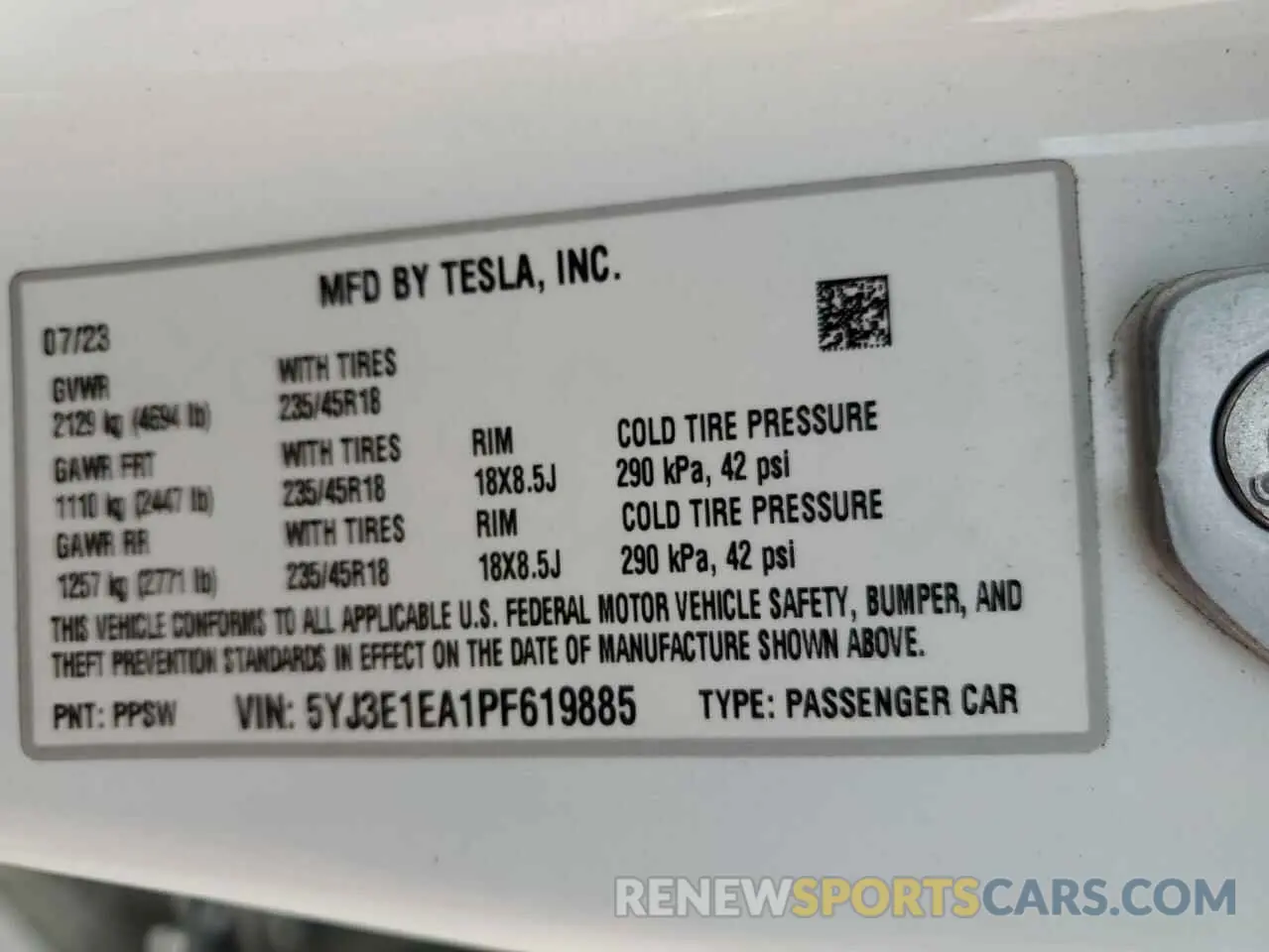 12 Фотография поврежденного автомобиля 5YJ3E1EA1PF619885 TESLA MODEL 3 2023
