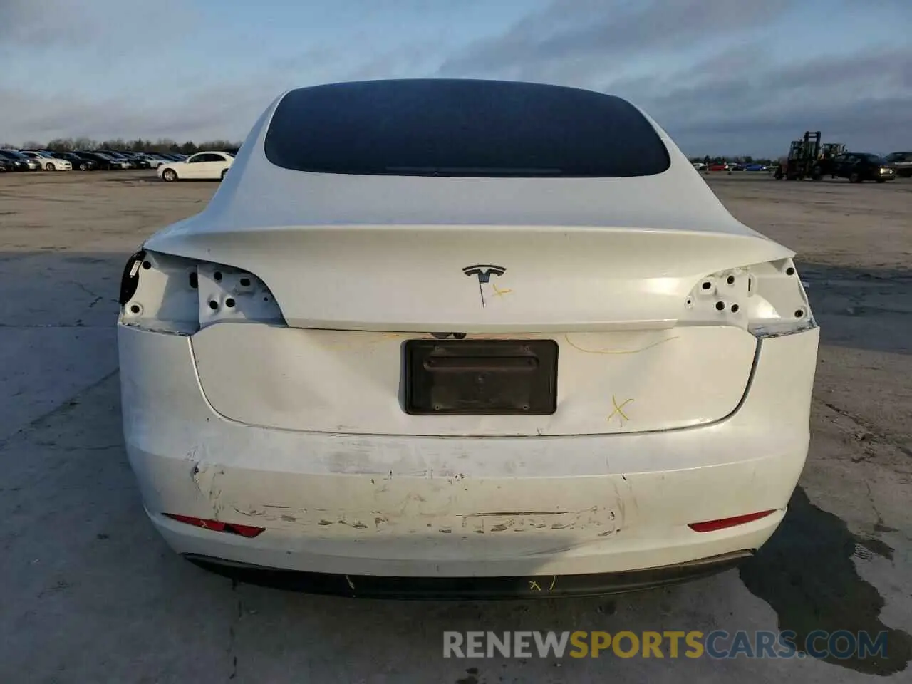 6 Фотография поврежденного автомобиля 5YJ3E1EA1PF619885 TESLA MODEL 3 2023