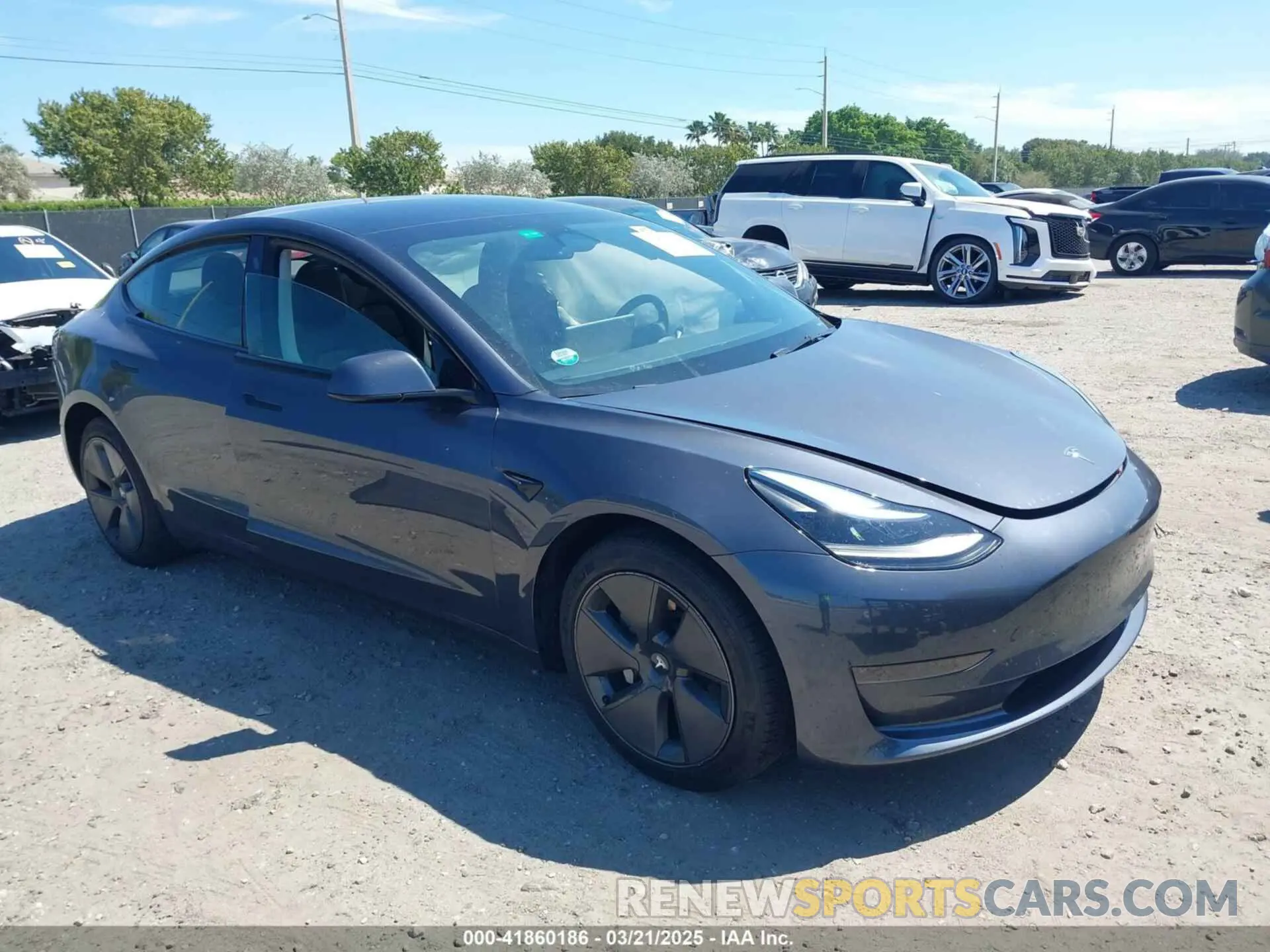 1 Фотография поврежденного автомобиля 5YJ3E1EA1PF622012 TESLA MODEL 3 2023