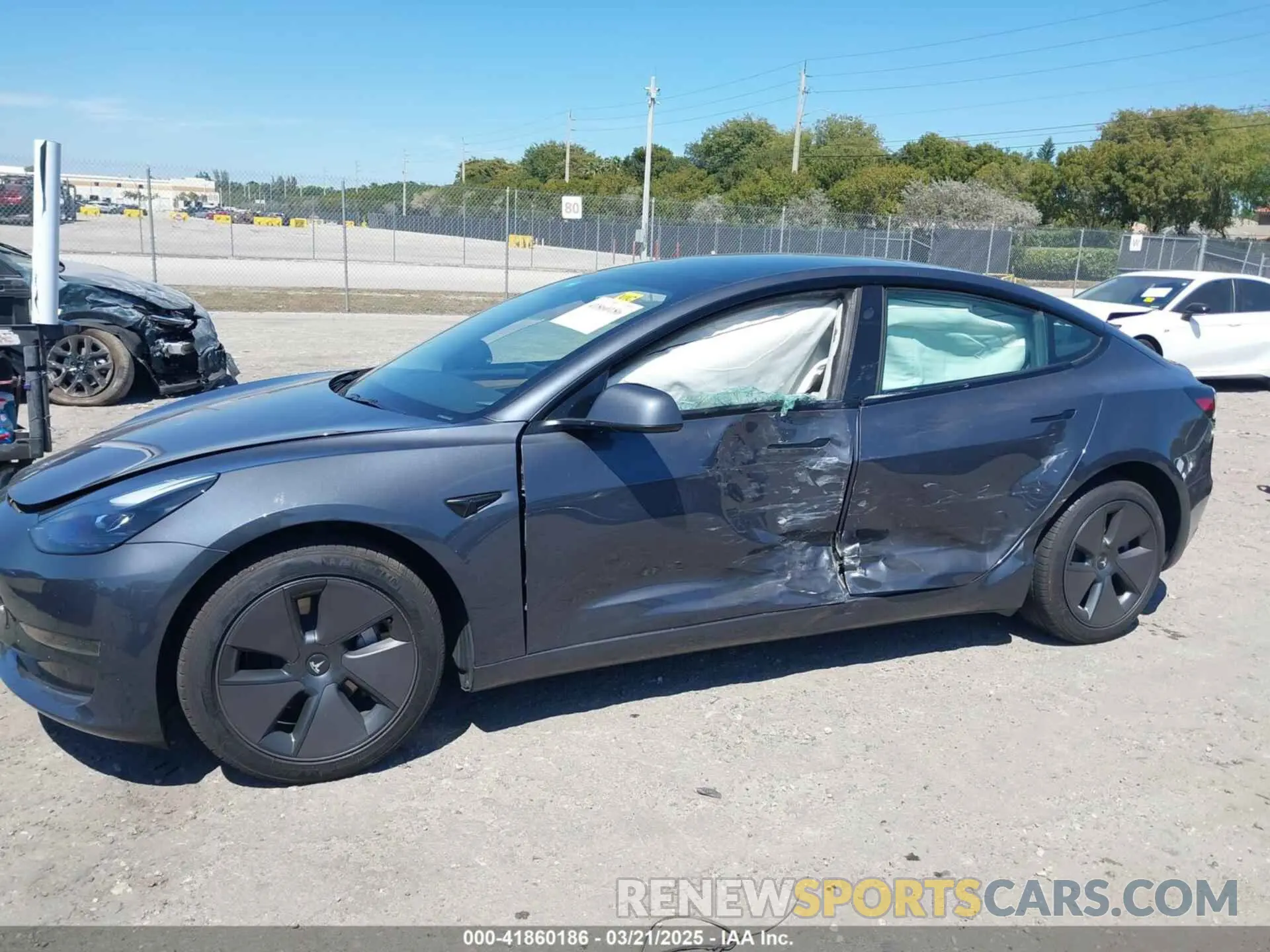 6 Фотография поврежденного автомобиля 5YJ3E1EA1PF622012 TESLA MODEL 3 2023