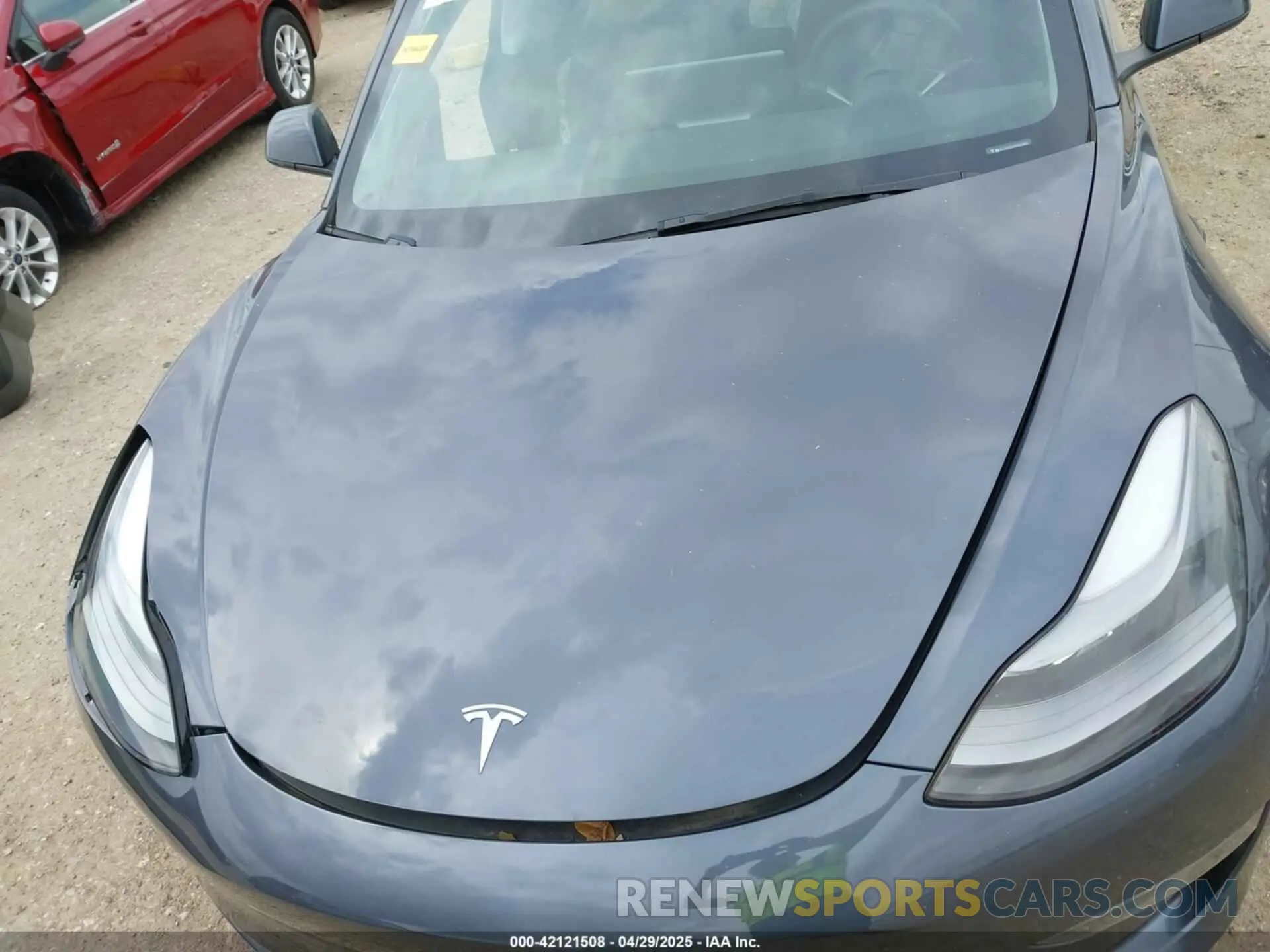 10 Photograph of a damaged car 5YJ3E1EA1PF642955 TESLA MODEL 3 2023