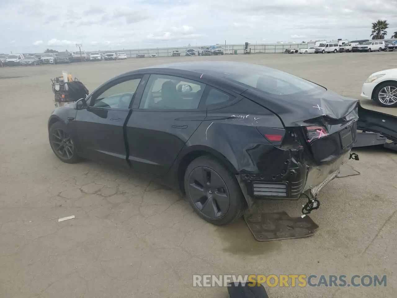 2 Photograph of a damaged car 5YJ3E1EA1PF645998 TESLA MODEL 3 2023