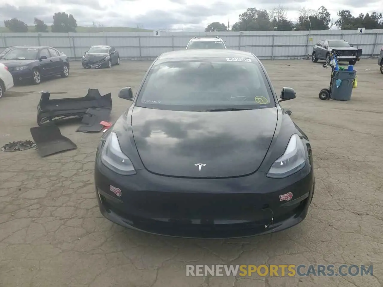 5 Photograph of a damaged car 5YJ3E1EA1PF645998 TESLA MODEL 3 2023