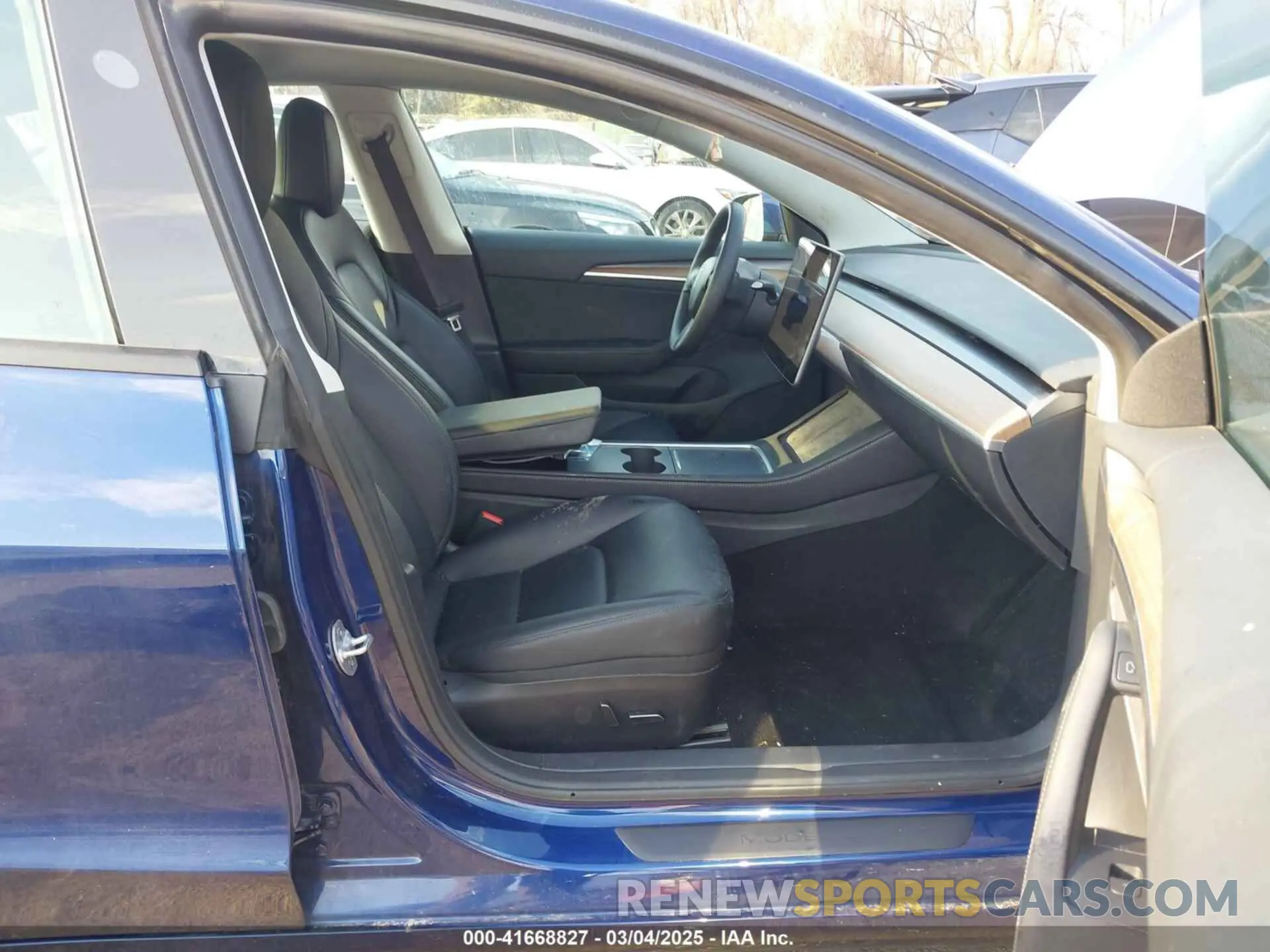 5 Photograph of a damaged car 5YJ3E1EA1PF655558 TESLA MODEL 3 2023