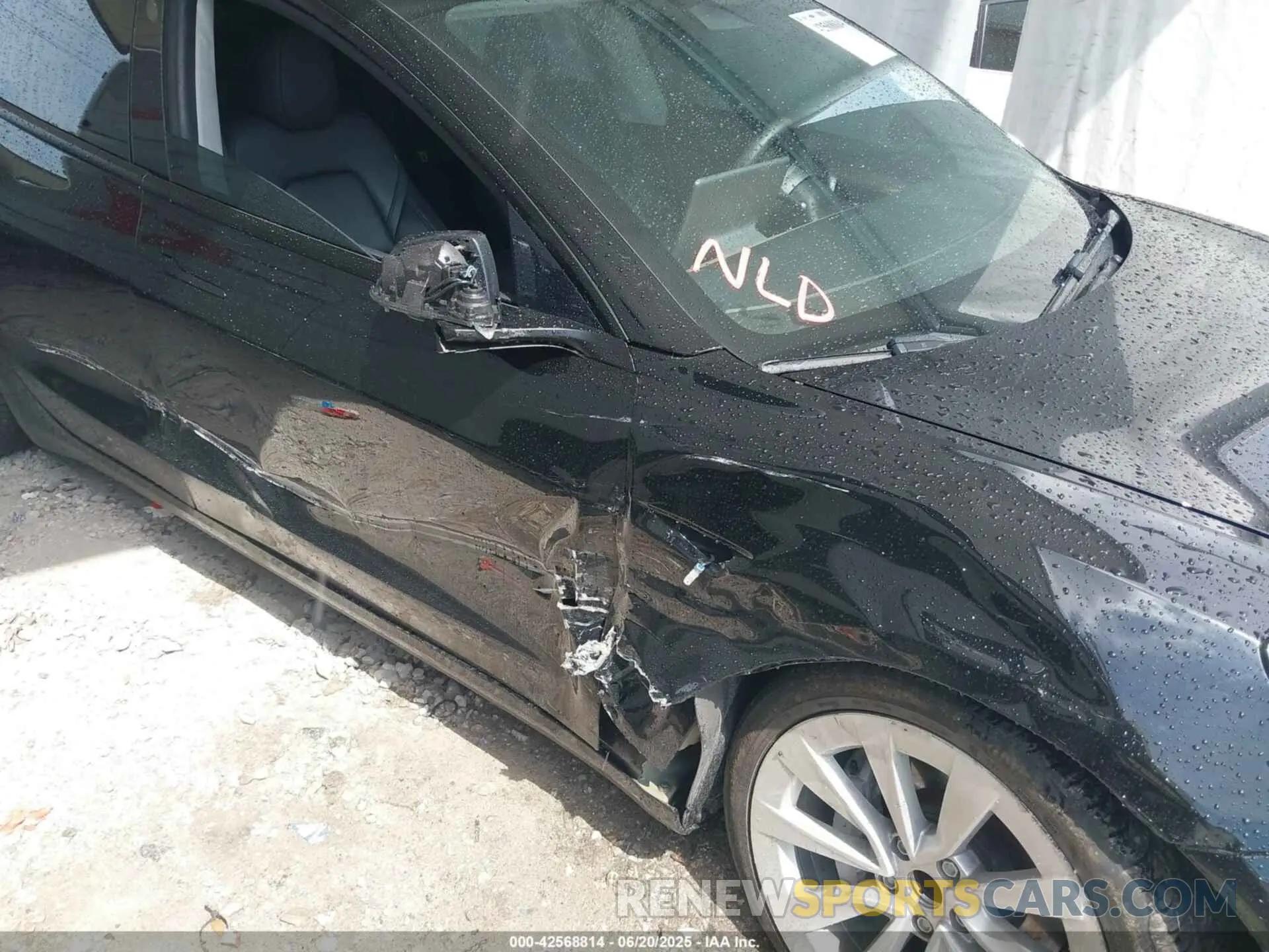 6 Photograph of a damaged car 5YJ3E1EA1PF657066 TESLA MODEL 3 2023