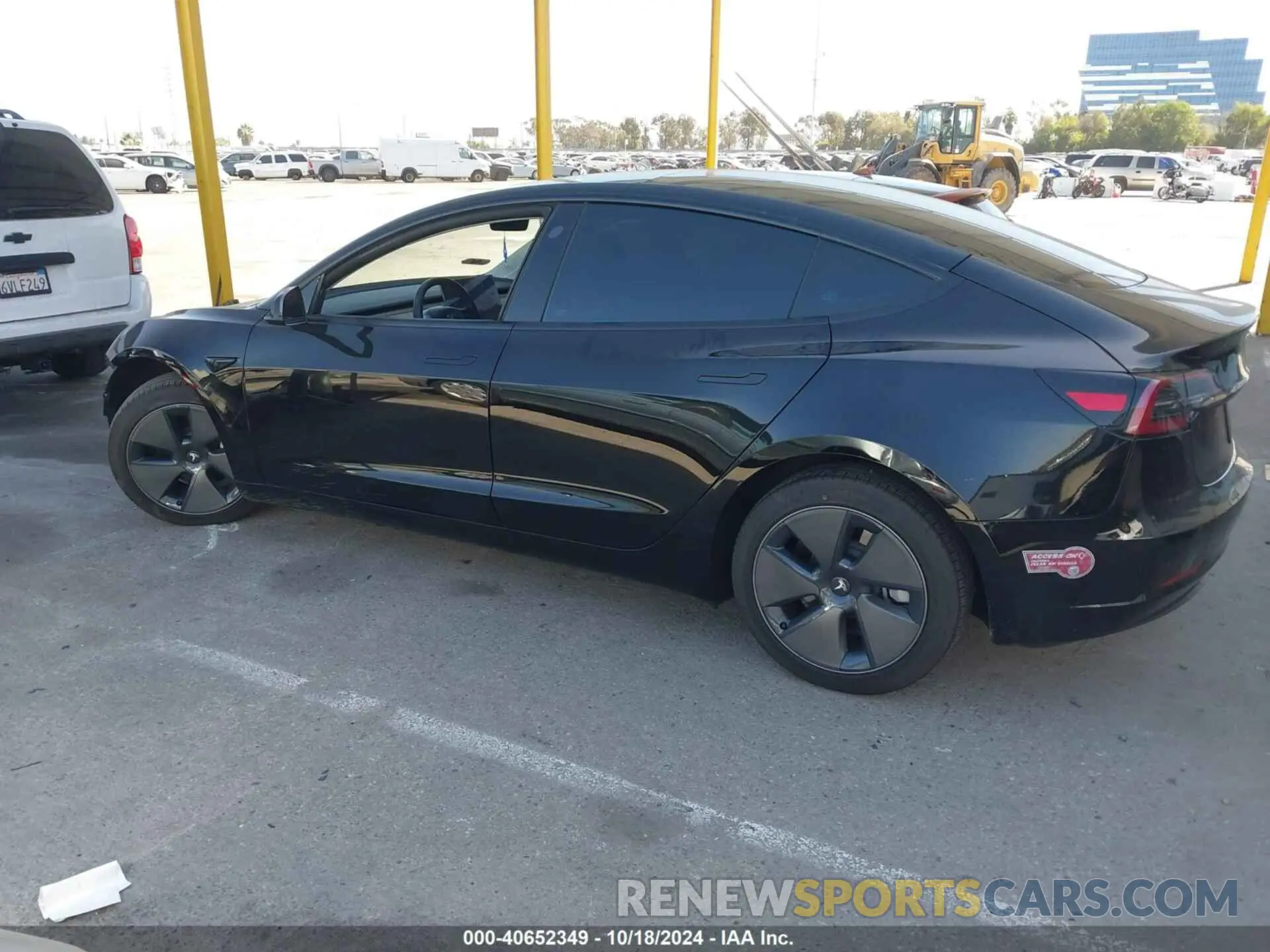 15 Photograph of a damaged car 5YJ3E1EA1PF662106 TESLA MODEL 3 2023