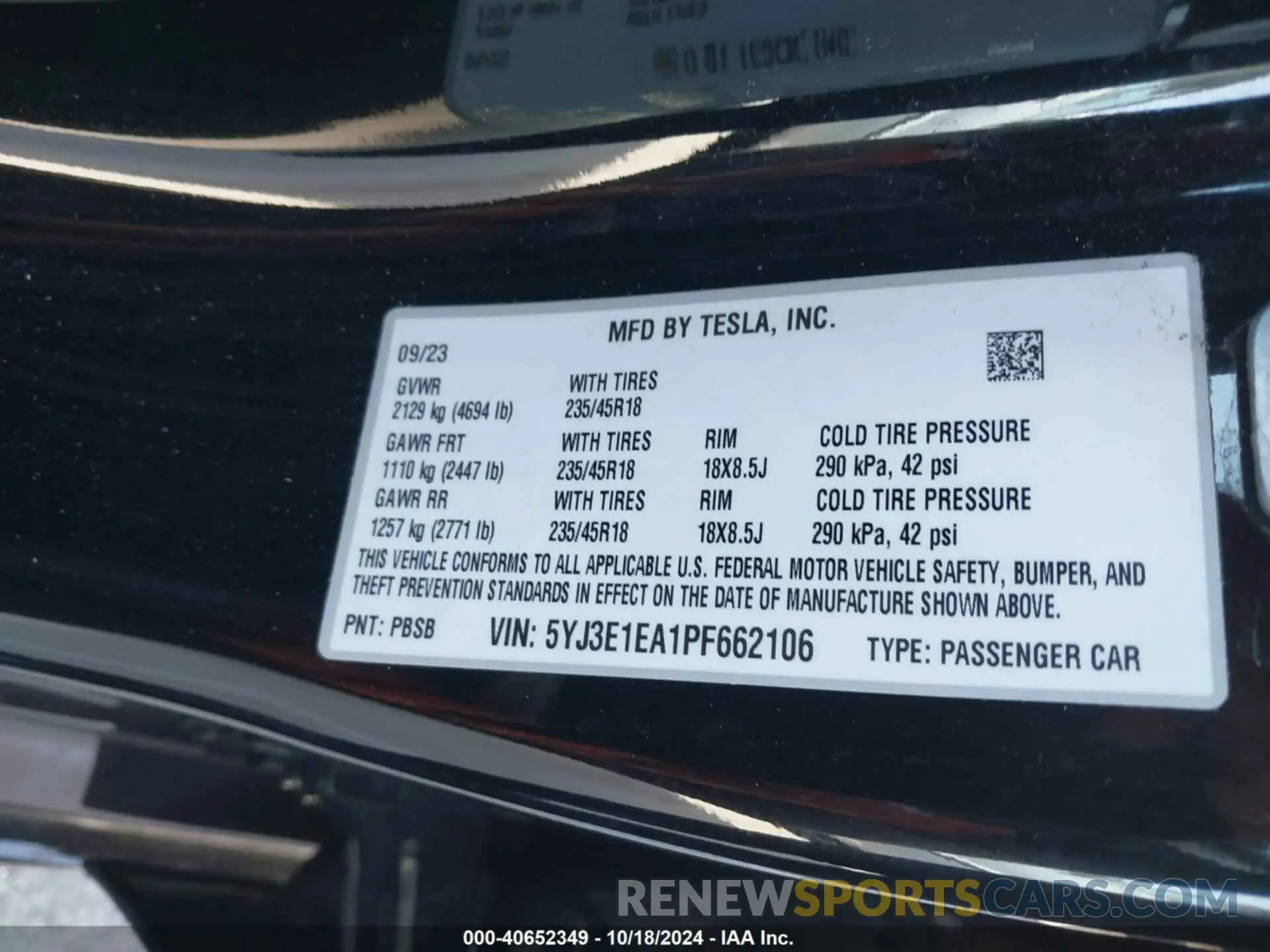 9 Photograph of a damaged car 5YJ3E1EA1PF662106 TESLA MODEL 3 2023