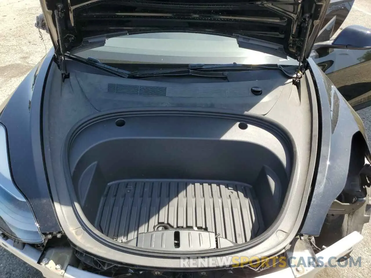 11 Фотография поврежденного автомобиля 5YJ3E1EA1PF665572 TESLA MODEL 3 2023