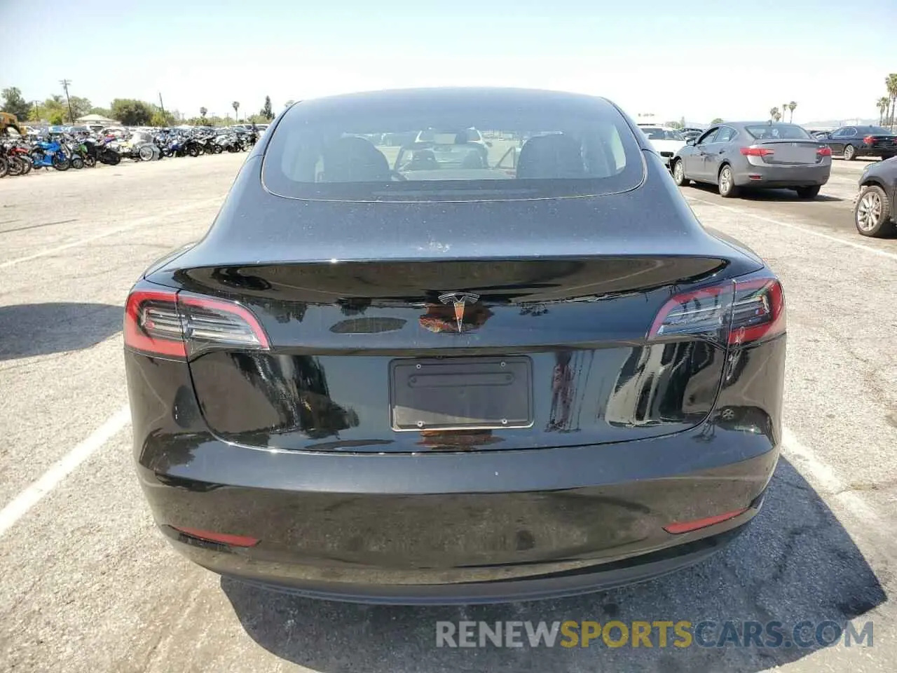 6 Фотография поврежденного автомобиля 5YJ3E1EA1PF665572 TESLA MODEL 3 2023