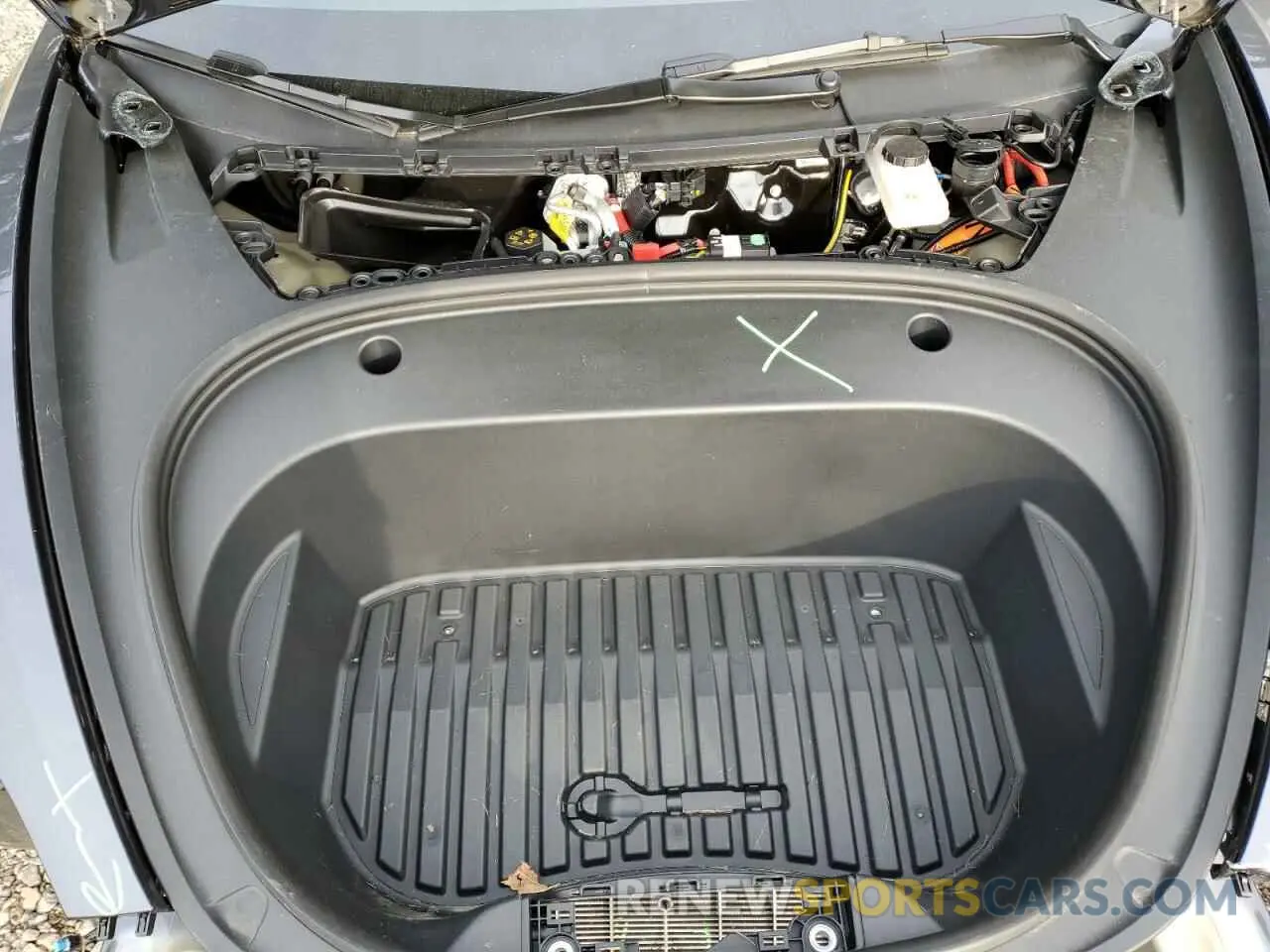 11 Фотография поврежденного автомобиля 5YJ3E1EA1PF679696 TESLA MODEL 3 2023