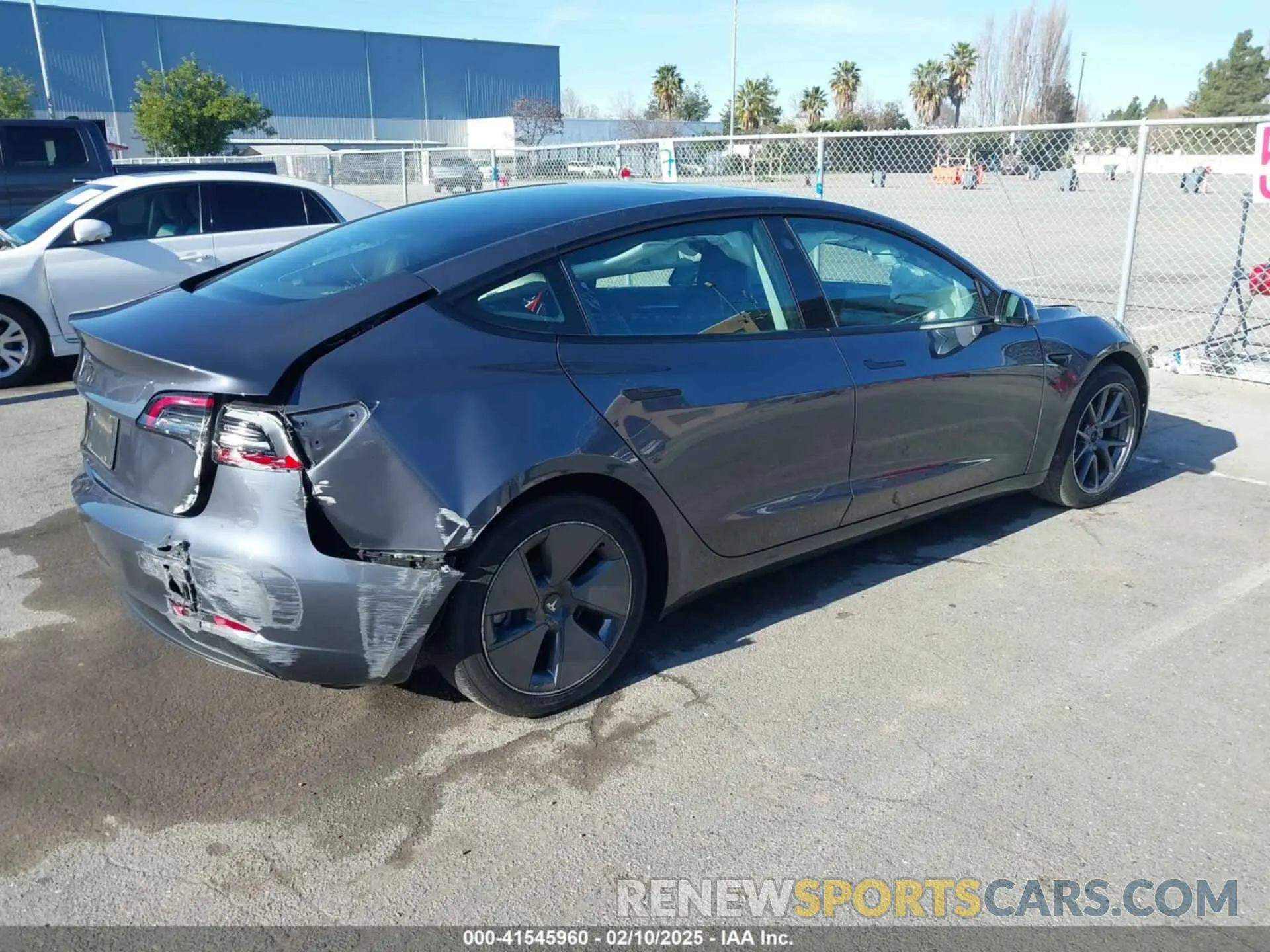 4 Photograph of a damaged car 5YJ3E1EA1PF681030 TESLA MODEL 3 2023
