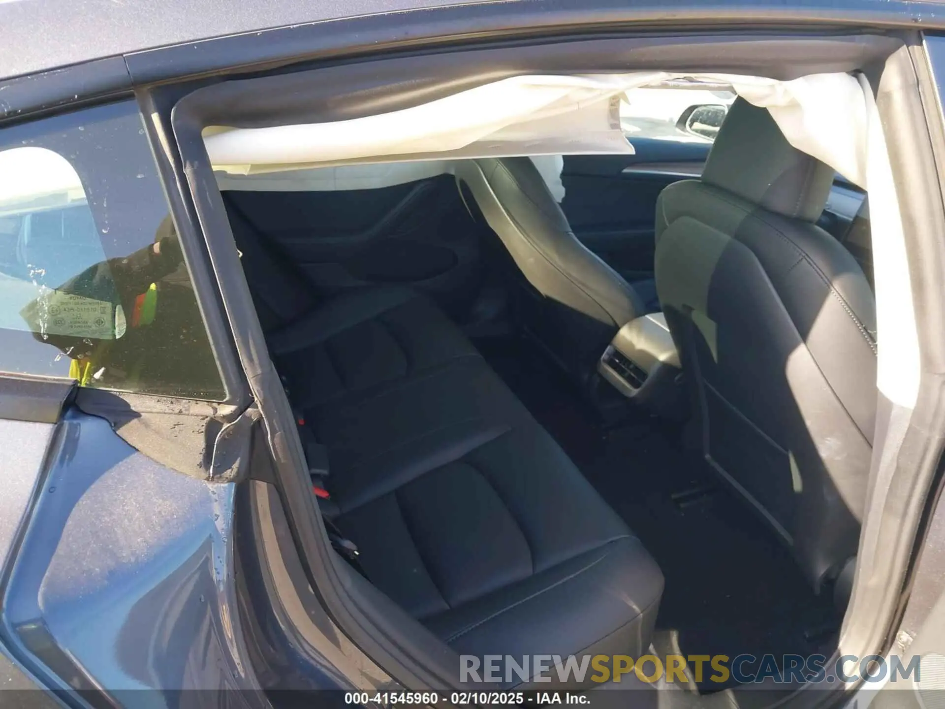 8 Photograph of a damaged car 5YJ3E1EA1PF681030 TESLA MODEL 3 2023