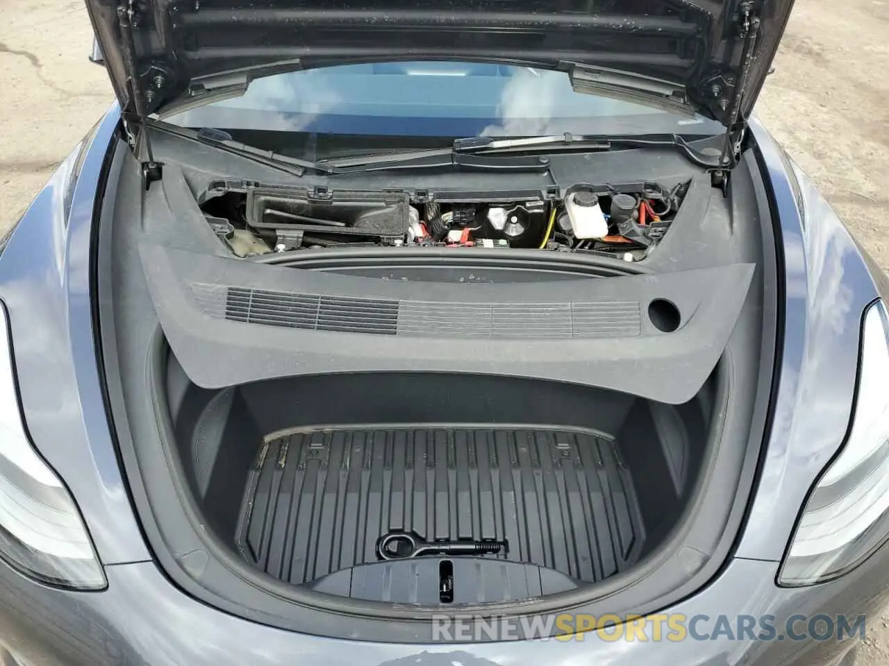 11 Photograph of a damaged car 5YJ3E1EA1PF681447 TESLA MODEL 3 2023