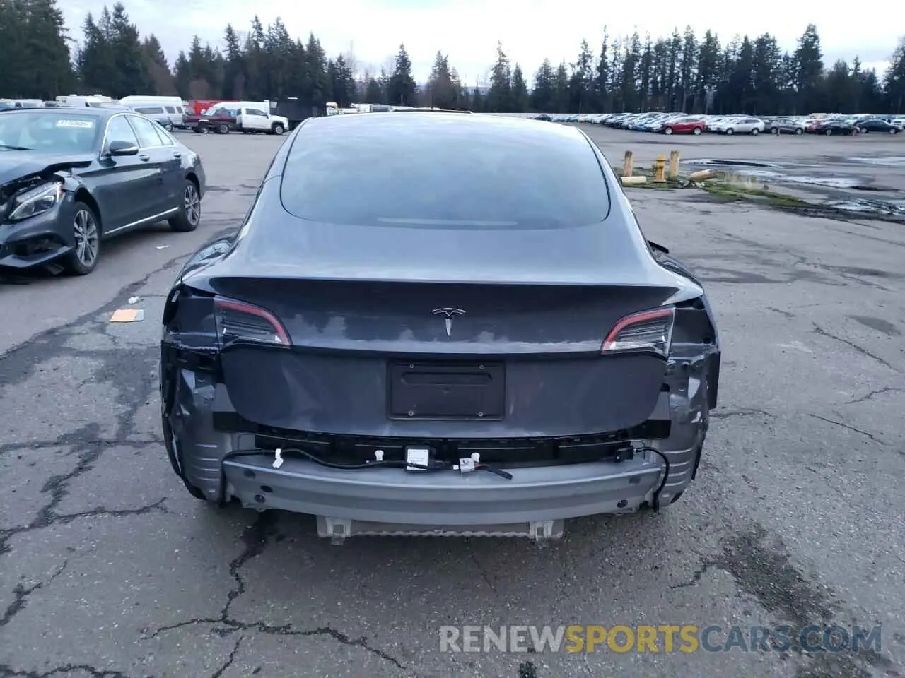 6 Photograph of a damaged car 5YJ3E1EA1PF698734 TESLA MODEL 3 2023