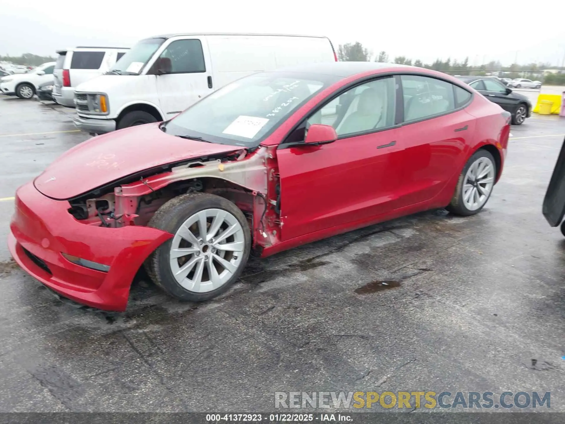 2 Фотография поврежденного автомобиля 5YJ3E1EA2PF384204 TESLA MODEL 3 2023