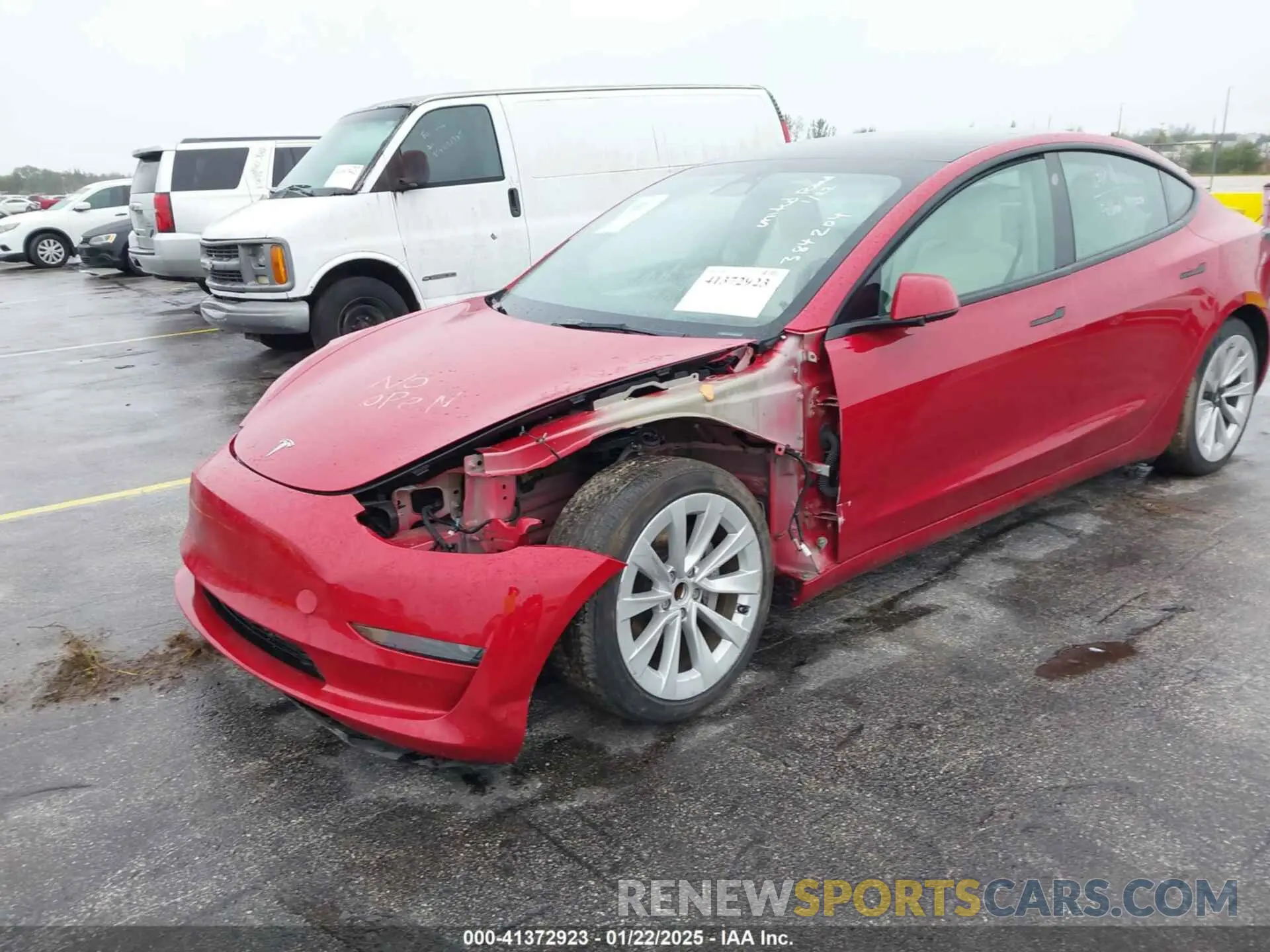 6 Фотография поврежденного автомобиля 5YJ3E1EA2PF384204 TESLA MODEL 3 2023