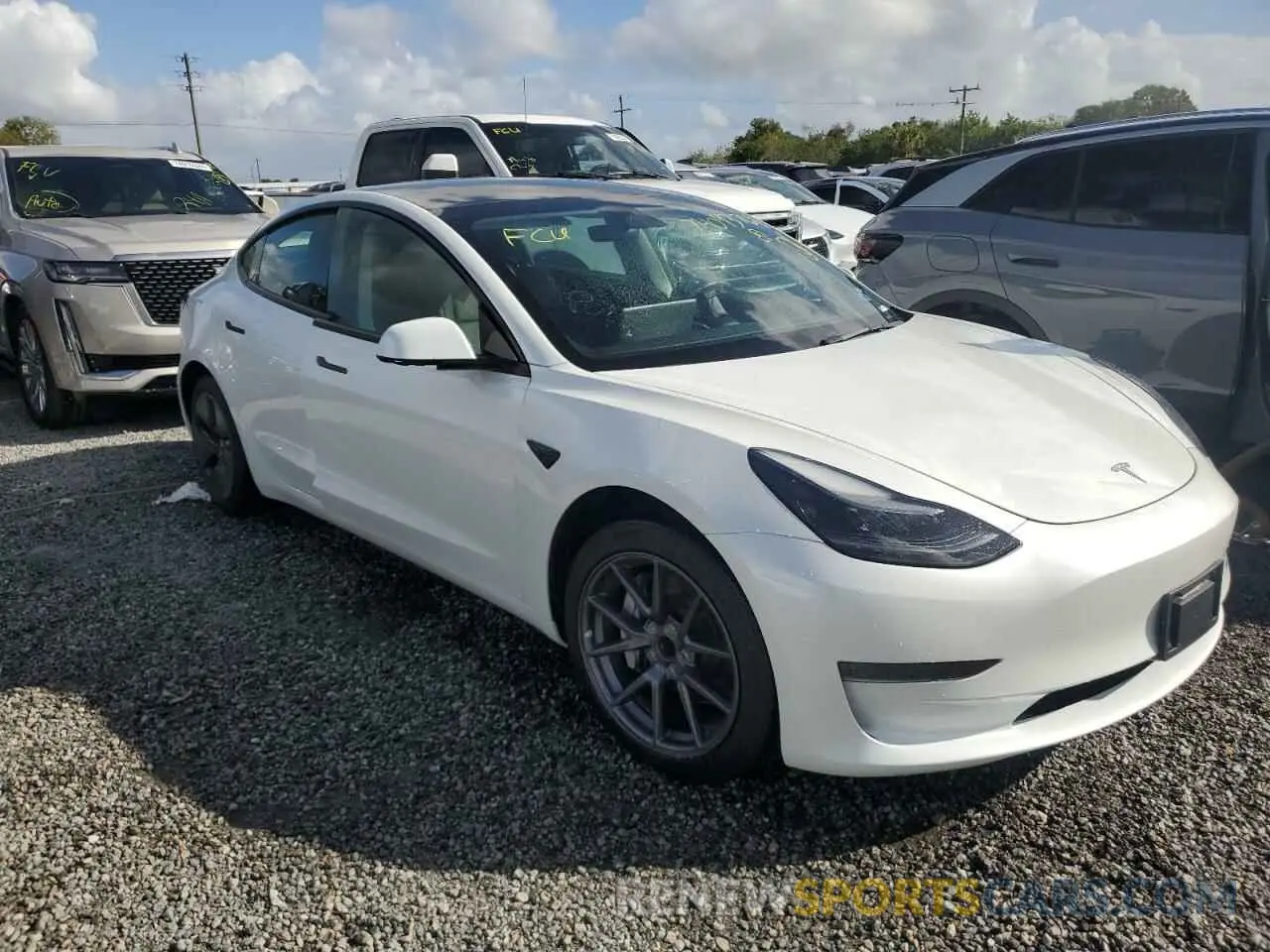 4 Photograph of a damaged car 5YJ3E1EA2PF401213 TESLA MODEL 3 2023