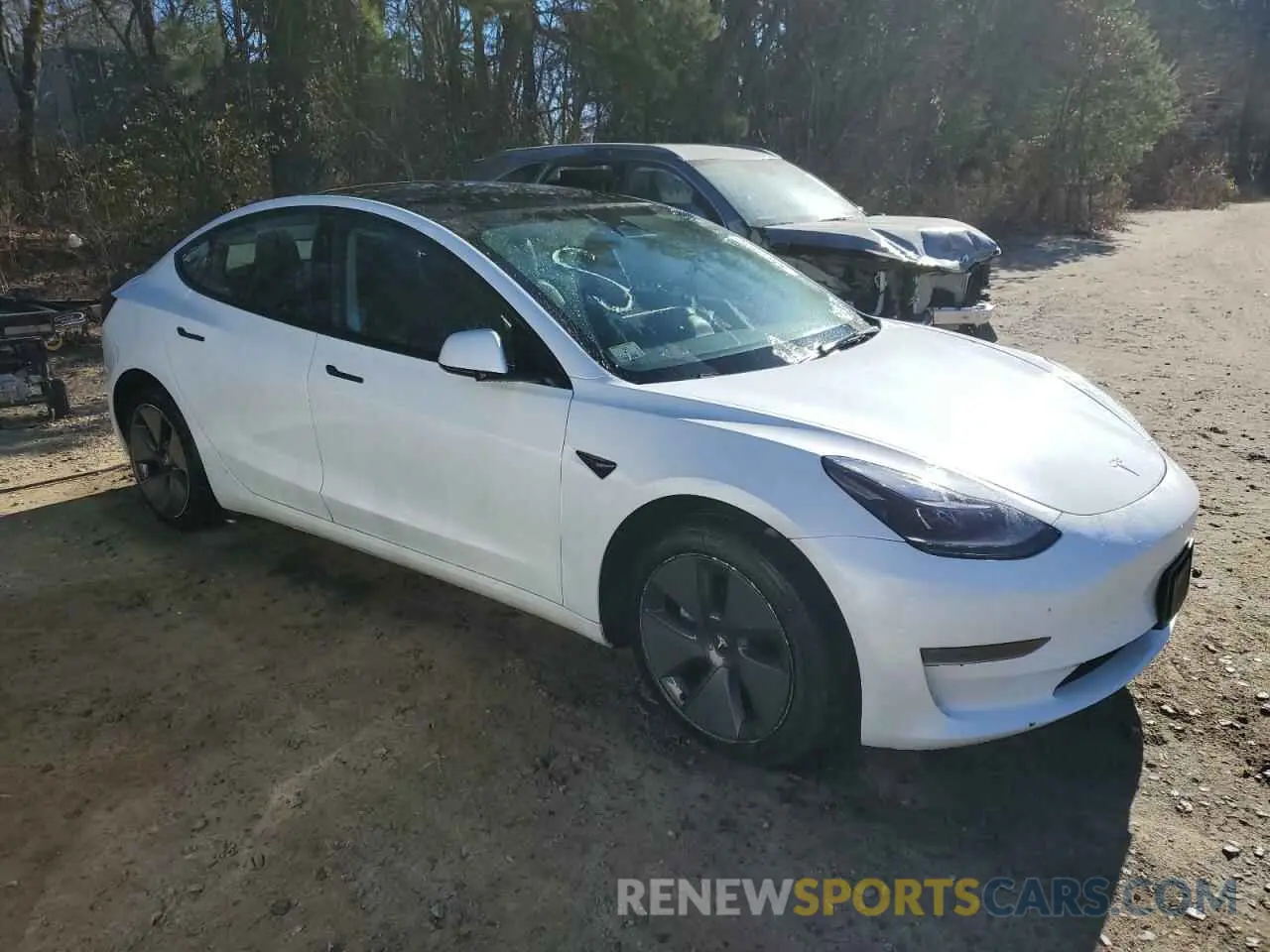 4 Photograph of a damaged car 5YJ3E1EA2PF417590 TESLA MODEL 3 2023
