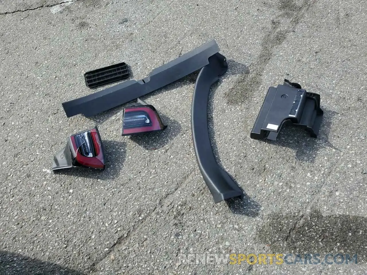 14 Photograph of a damaged car 5YJ3E1EA2PF429917 TESLA MODEL 3 2023