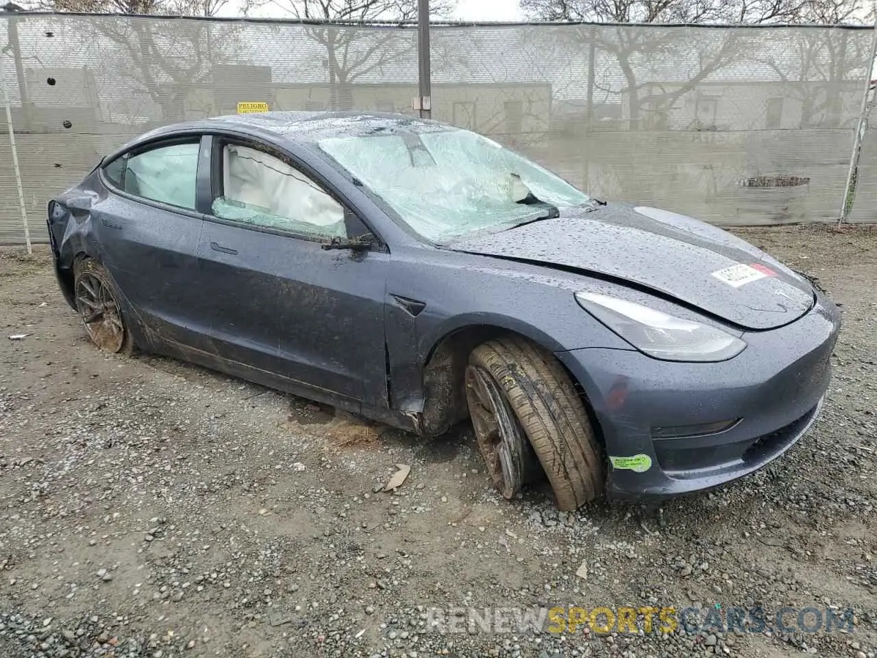 4 Photograph of a damaged car 5YJ3E1EA2PF434910 TESLA MODEL 3 2023