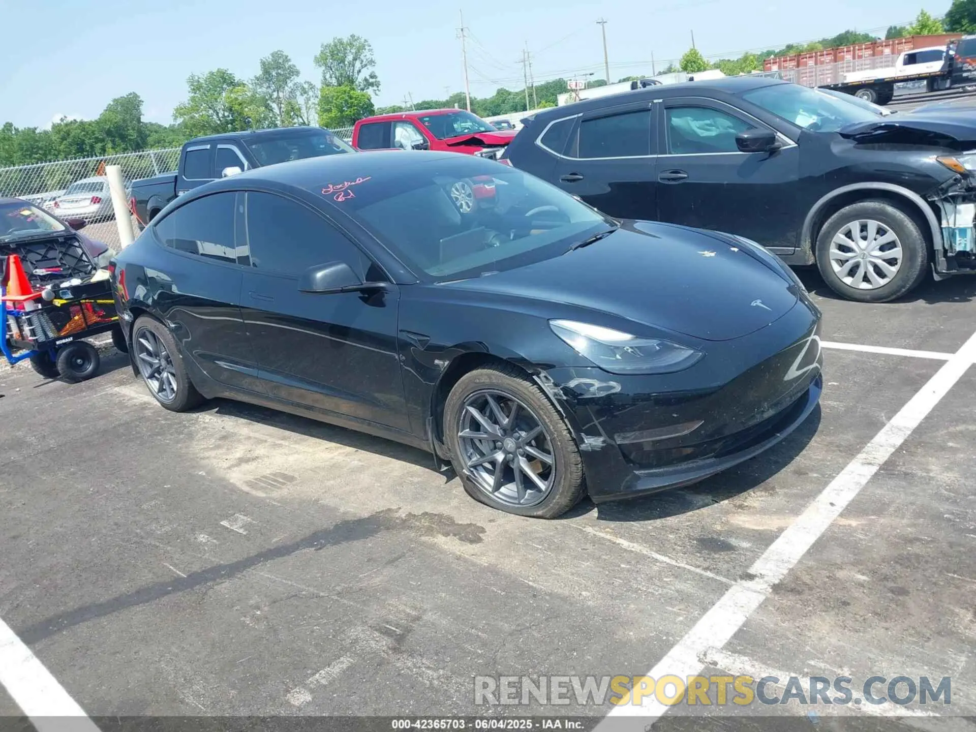13 Photograph of a damaged car 5YJ3E1EA2PF437581 TESLA MODEL 3 2023