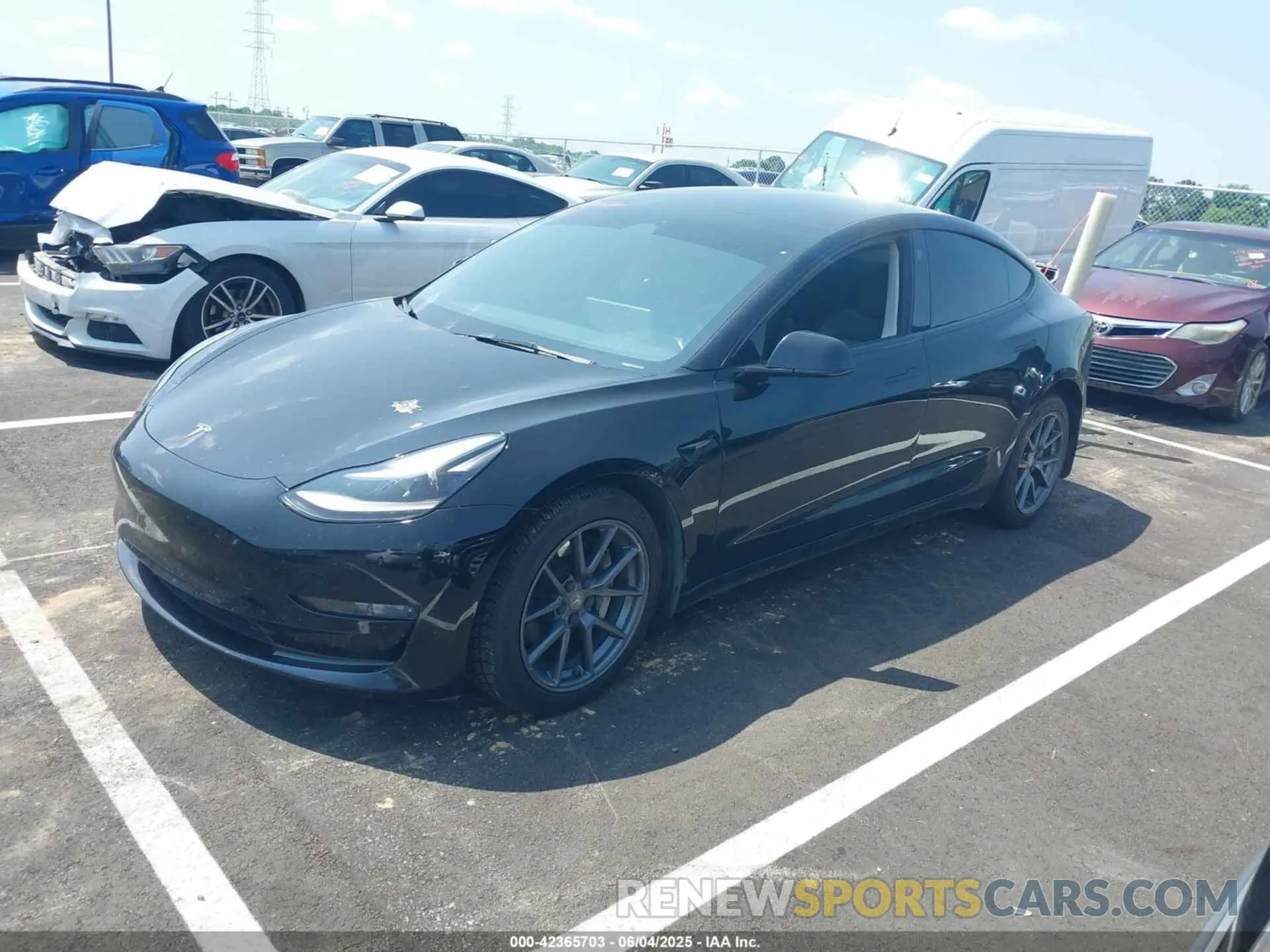 2 Photograph of a damaged car 5YJ3E1EA2PF437581 TESLA MODEL 3 2023