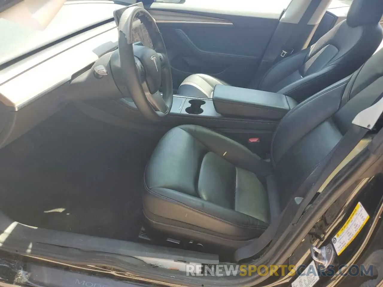 7 Photograph of a damaged car 5YJ3E1EA2PF438438 TESLA MODEL 3 2023