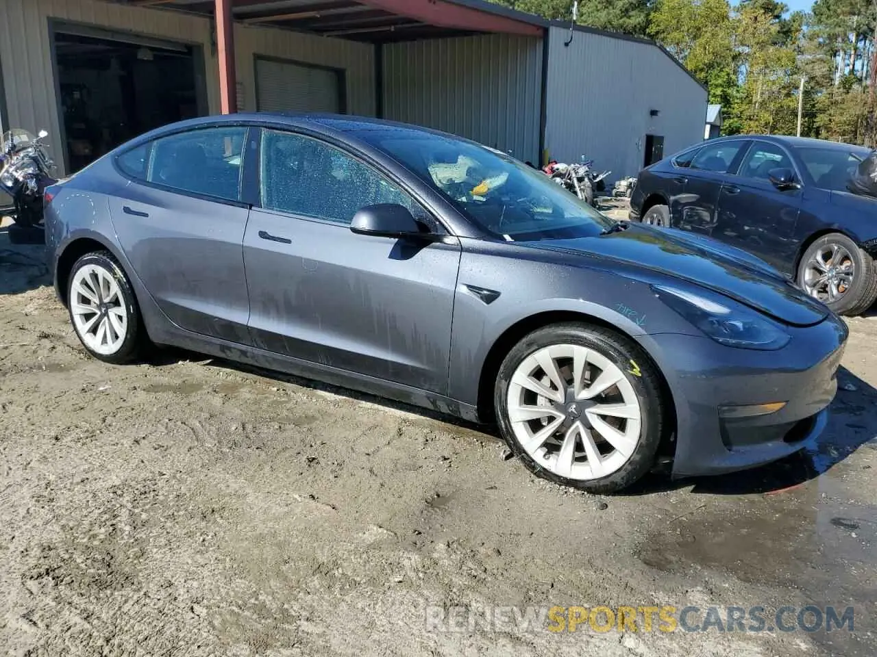 4 Фотография поврежденного автомобиля 5YJ3E1EA2PF446717 TESLA MODEL 3 2023