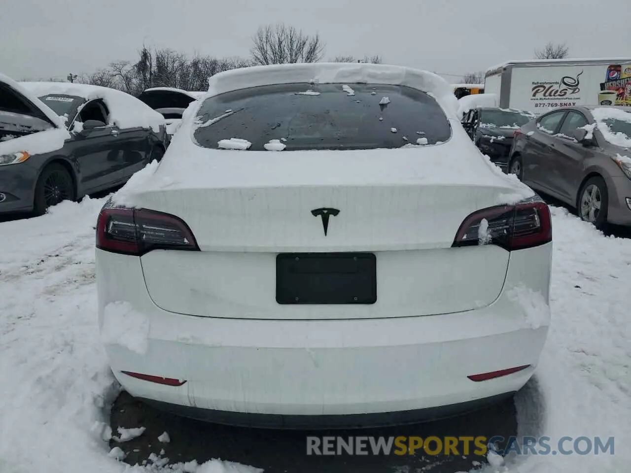 6 Photograph of a damaged car 5YJ3E1EA2PF447270 TESLA MODEL 3 2023