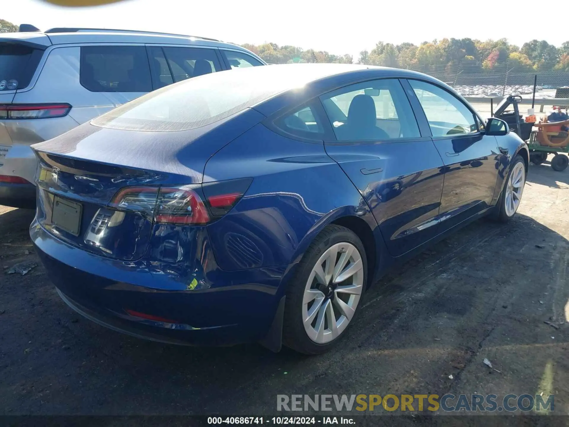 4 Photograph of a damaged car 5YJ3E1EA2PF448791 TESLA MODEL 3 2023