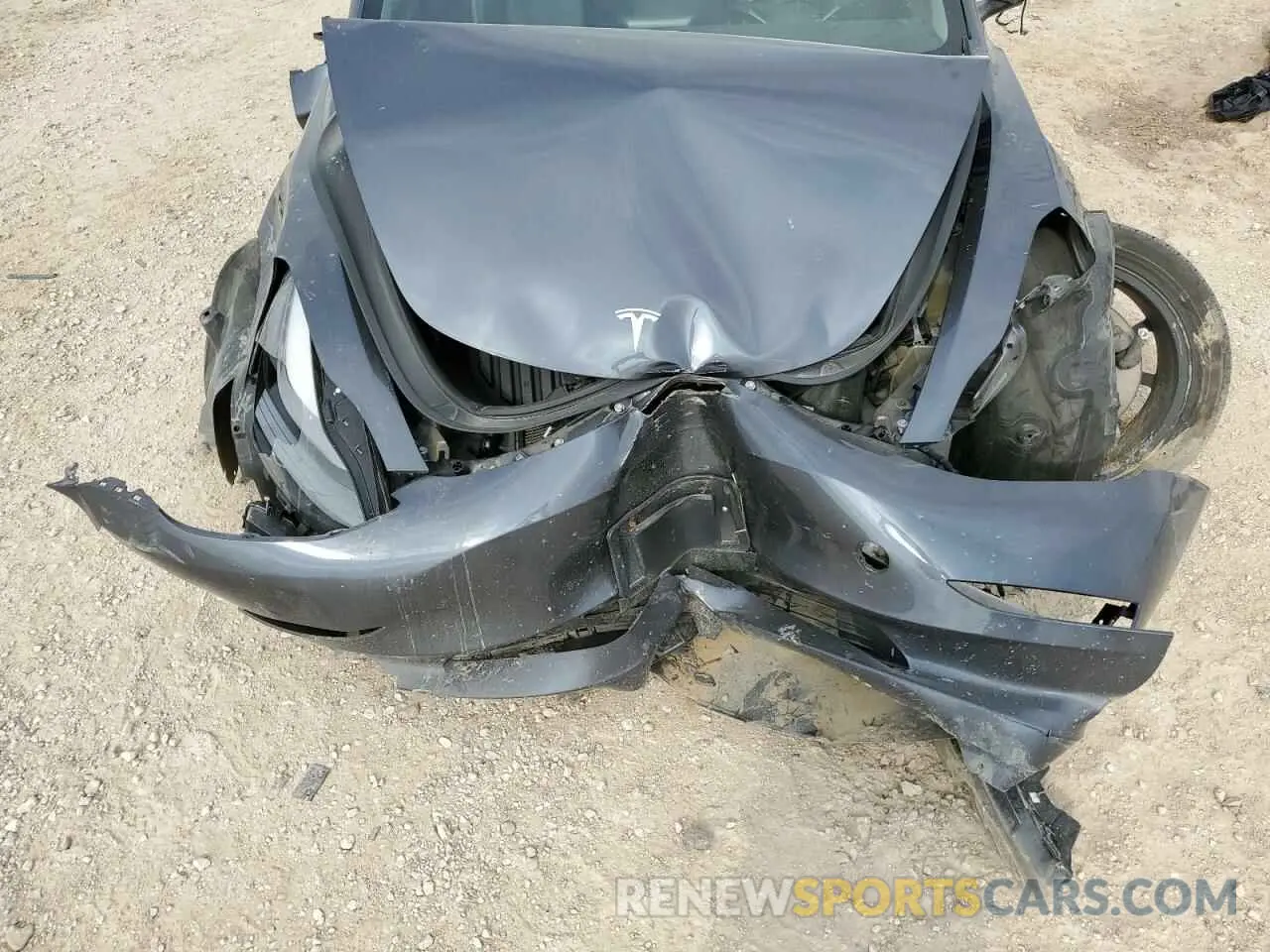 13 Photograph of a damaged car 5YJ3E1EA2PF449486 TESLA MODEL 3 2023