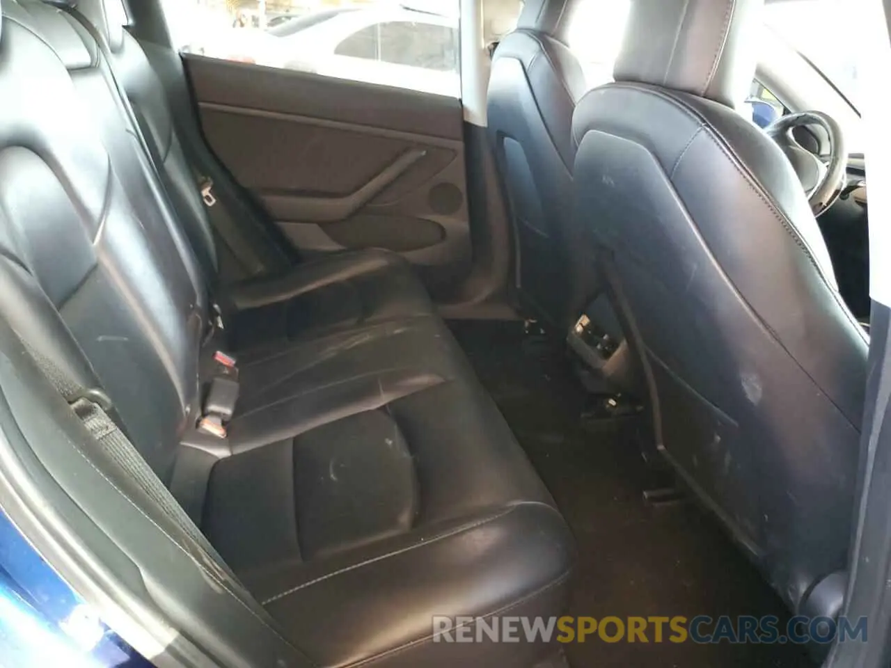 10 Photograph of a damaged car 5YJ3E1EA2PF451027 TESLA MODEL 3 2023