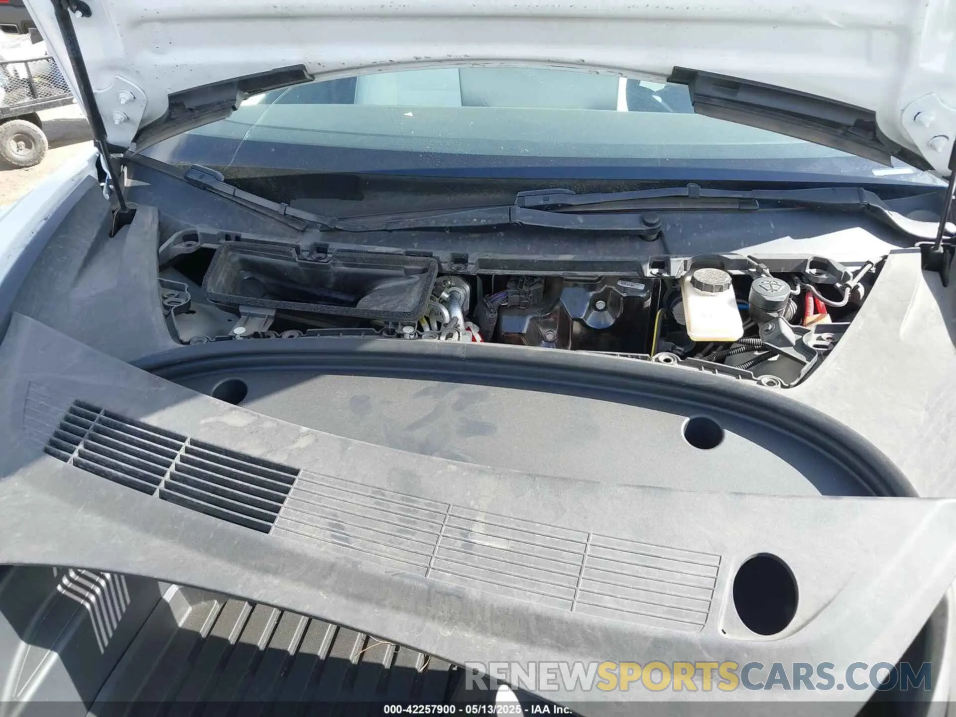 10 Фотография поврежденного автомобиля 5YJ3E1EA2PF465882 TESLA MODEL 3 2023