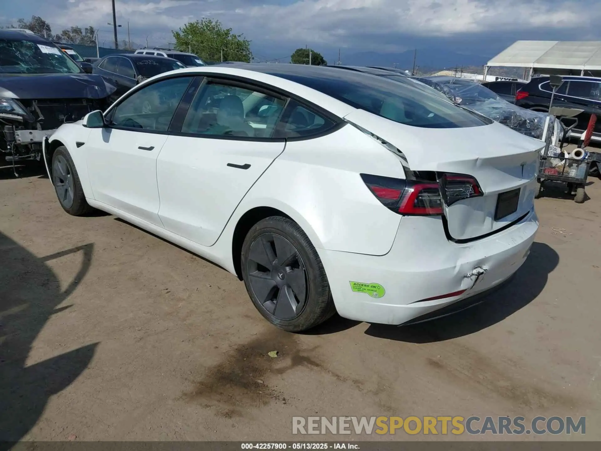 3 Фотография поврежденного автомобиля 5YJ3E1EA2PF465882 TESLA MODEL 3 2023