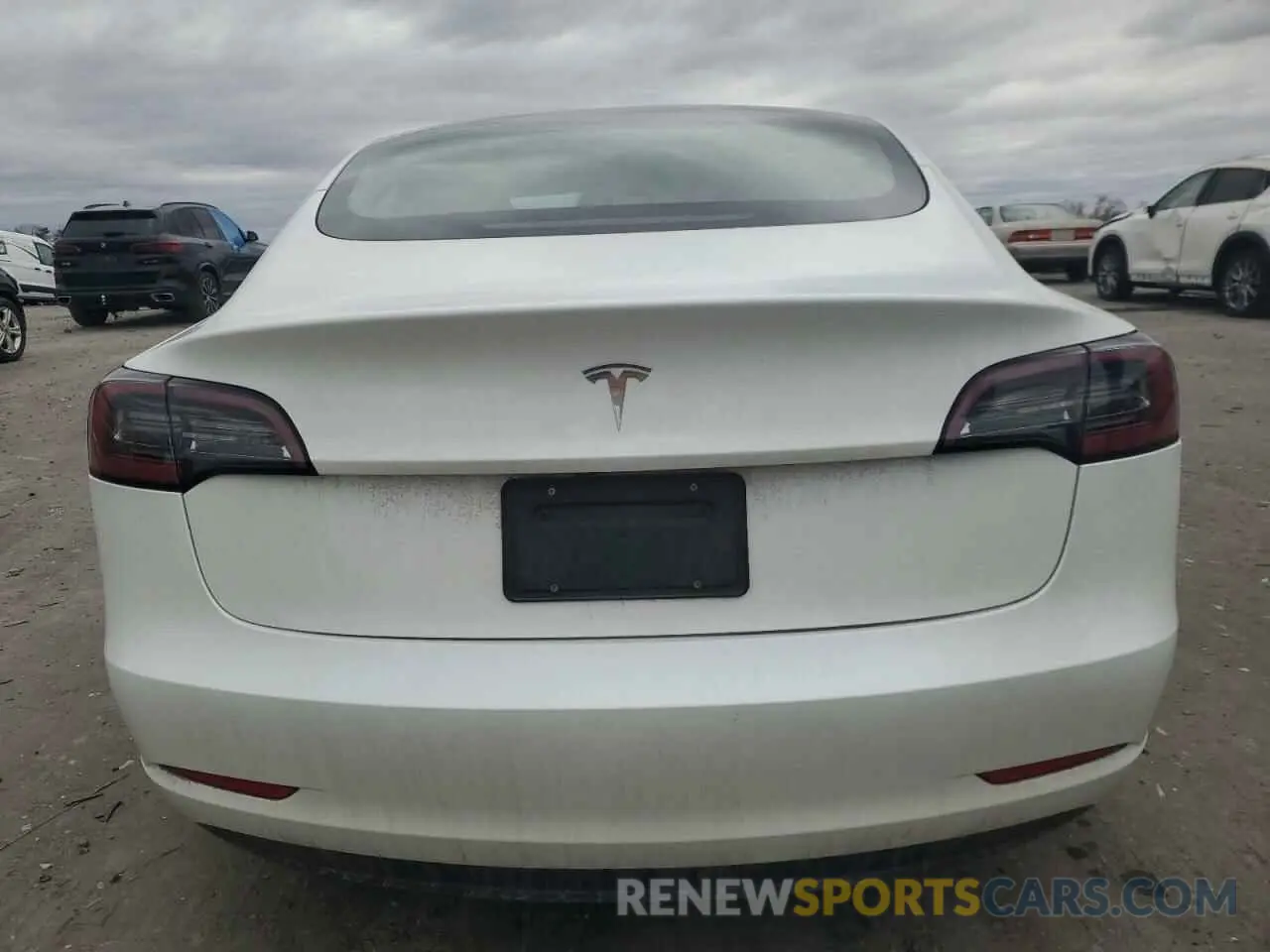 6 Photograph of a damaged car 5YJ3E1EA2PF467938 TESLA MODEL 3 2023