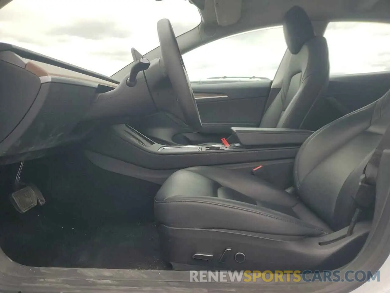 7 Photograph of a damaged car 5YJ3E1EA2PF467938 TESLA MODEL 3 2023