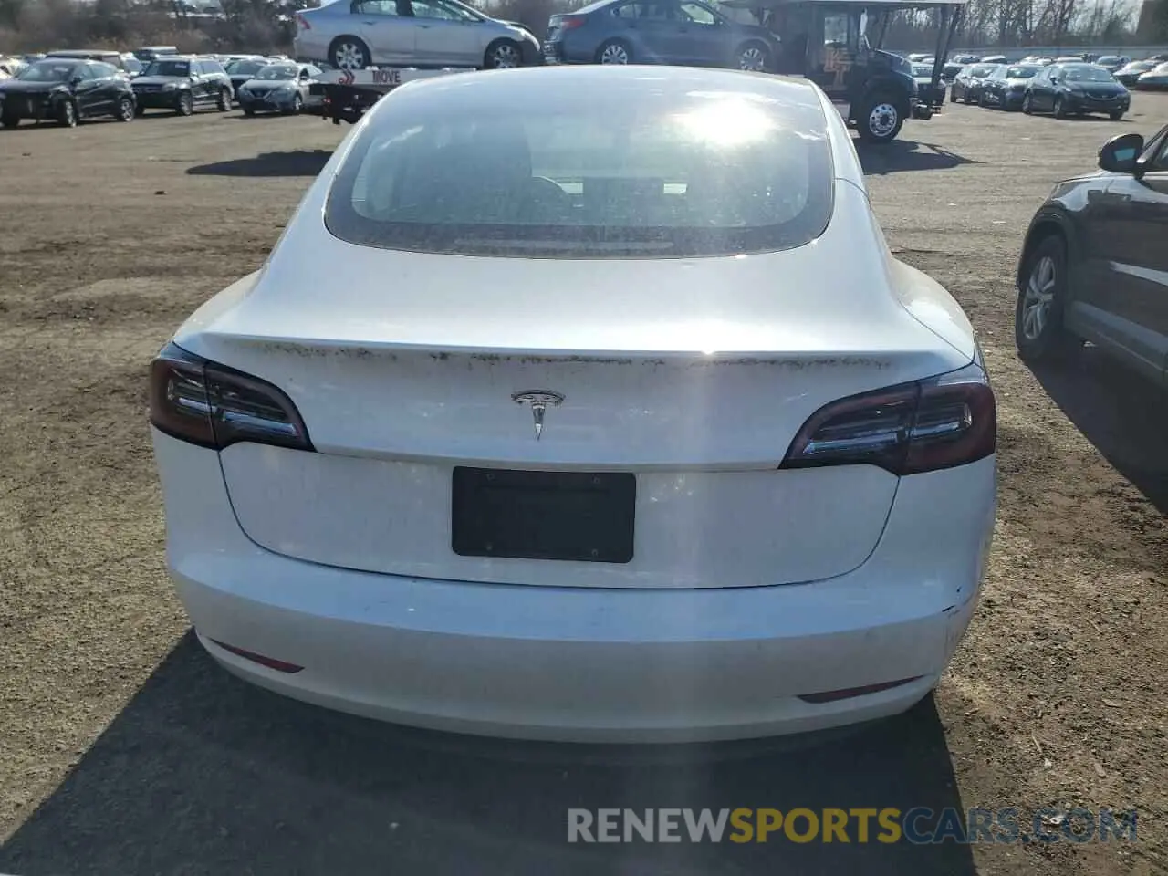 6 Фотография поврежденного автомобиля 5YJ3E1EA2PF468460 TESLA MODEL 3 2023
