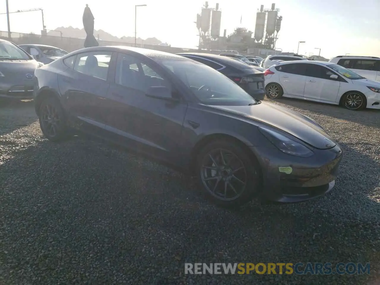 4 Фотография поврежденного автомобиля 5YJ3E1EA2PF474100 TESLA MODEL 3 2023