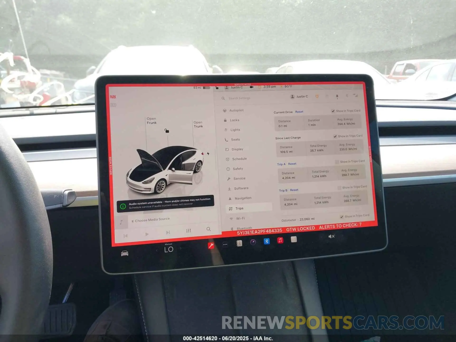 18 Фотография поврежденного автомобиля 5YJ3E1EA2PF484335 TESLA MODEL 3 2023