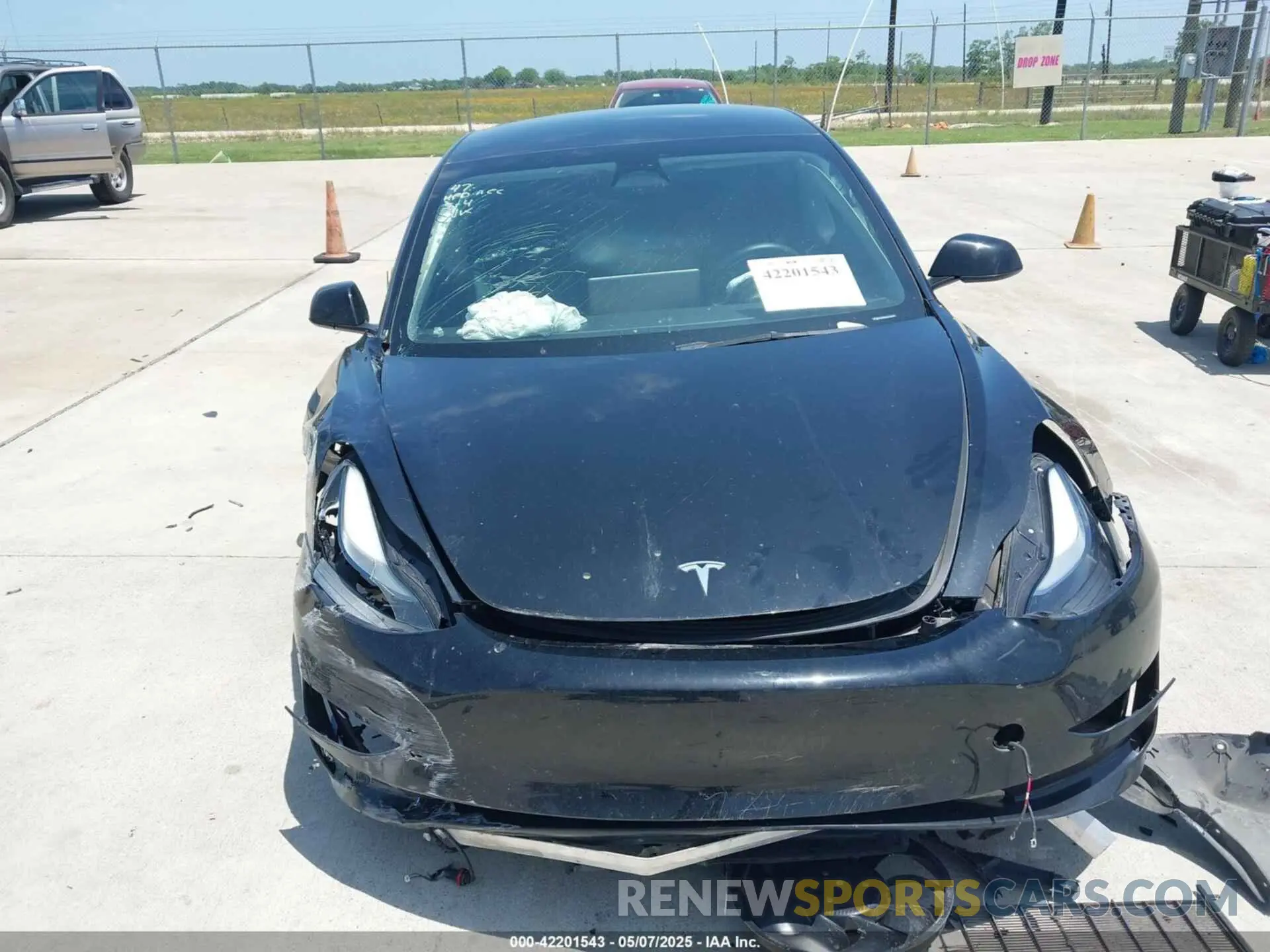 11 Фотография поврежденного автомобиля 5YJ3E1EA2PF501375 TESLA MODEL 3 2023