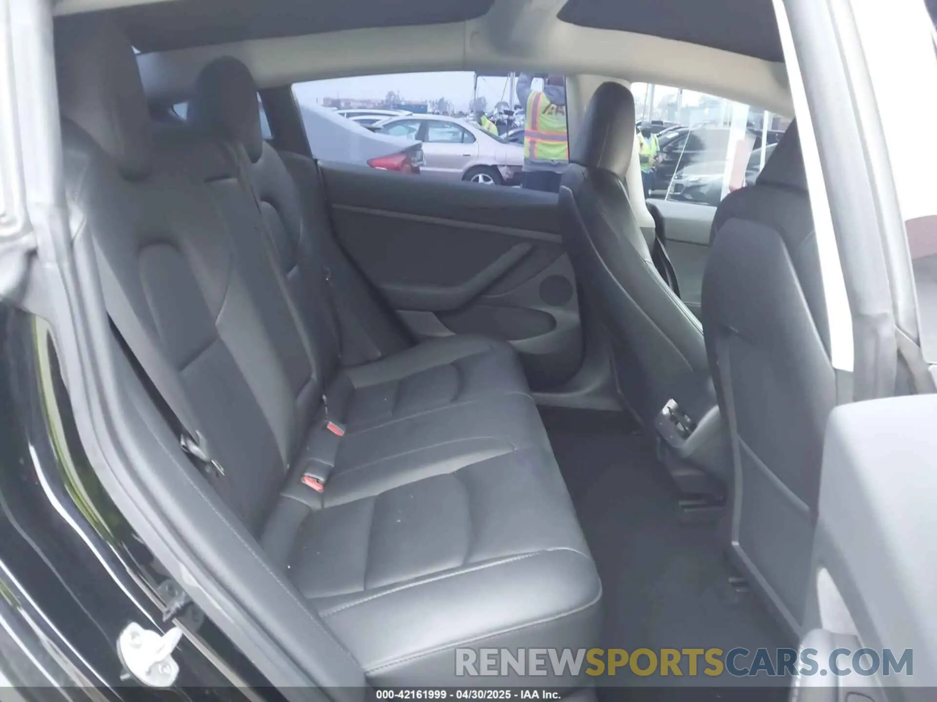 8 Фотография поврежденного автомобиля 5YJ3E1EA2PF502302 TESLA MODEL 3 2023