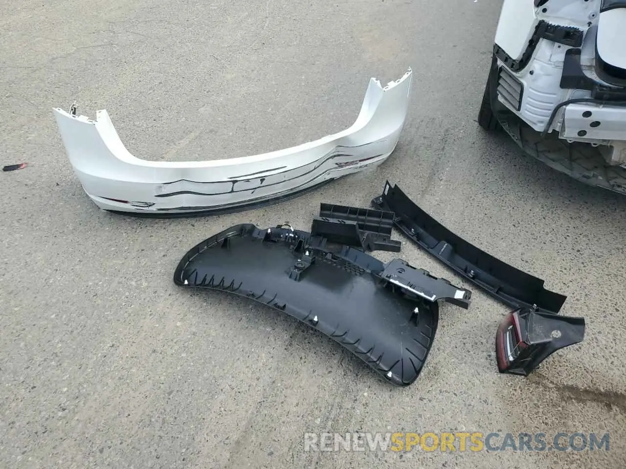 12 Фотография поврежденного автомобиля 5YJ3E1EA2PF514806 TESLA MODEL 3 2023