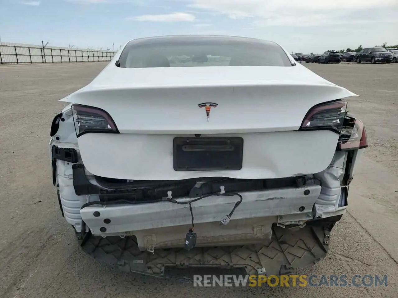 6 Фотография поврежденного автомобиля 5YJ3E1EA2PF514806 TESLA MODEL 3 2023