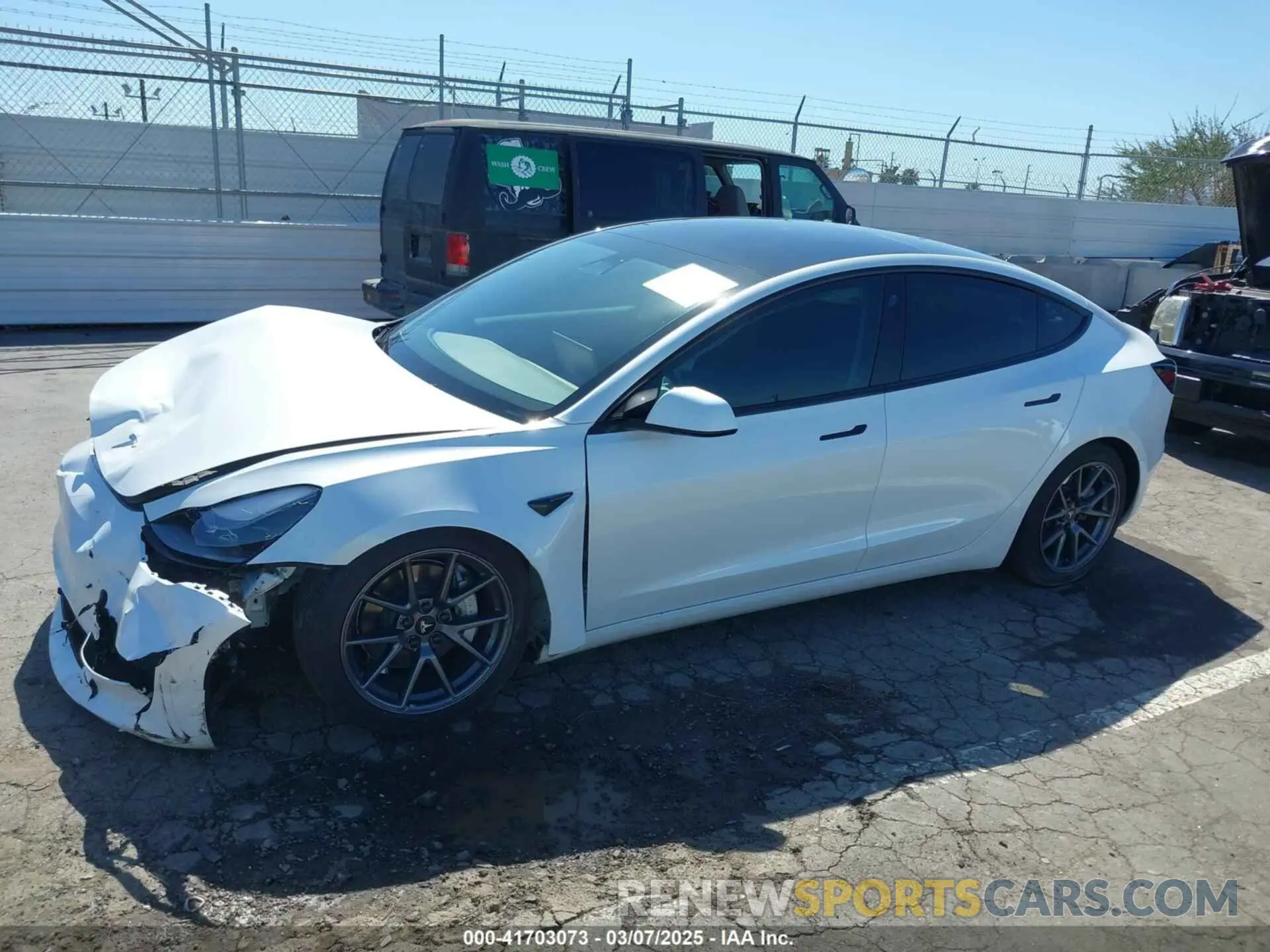 2 Фотография поврежденного автомобиля 5YJ3E1EA2PF514871 TESLA MODEL 3 2023