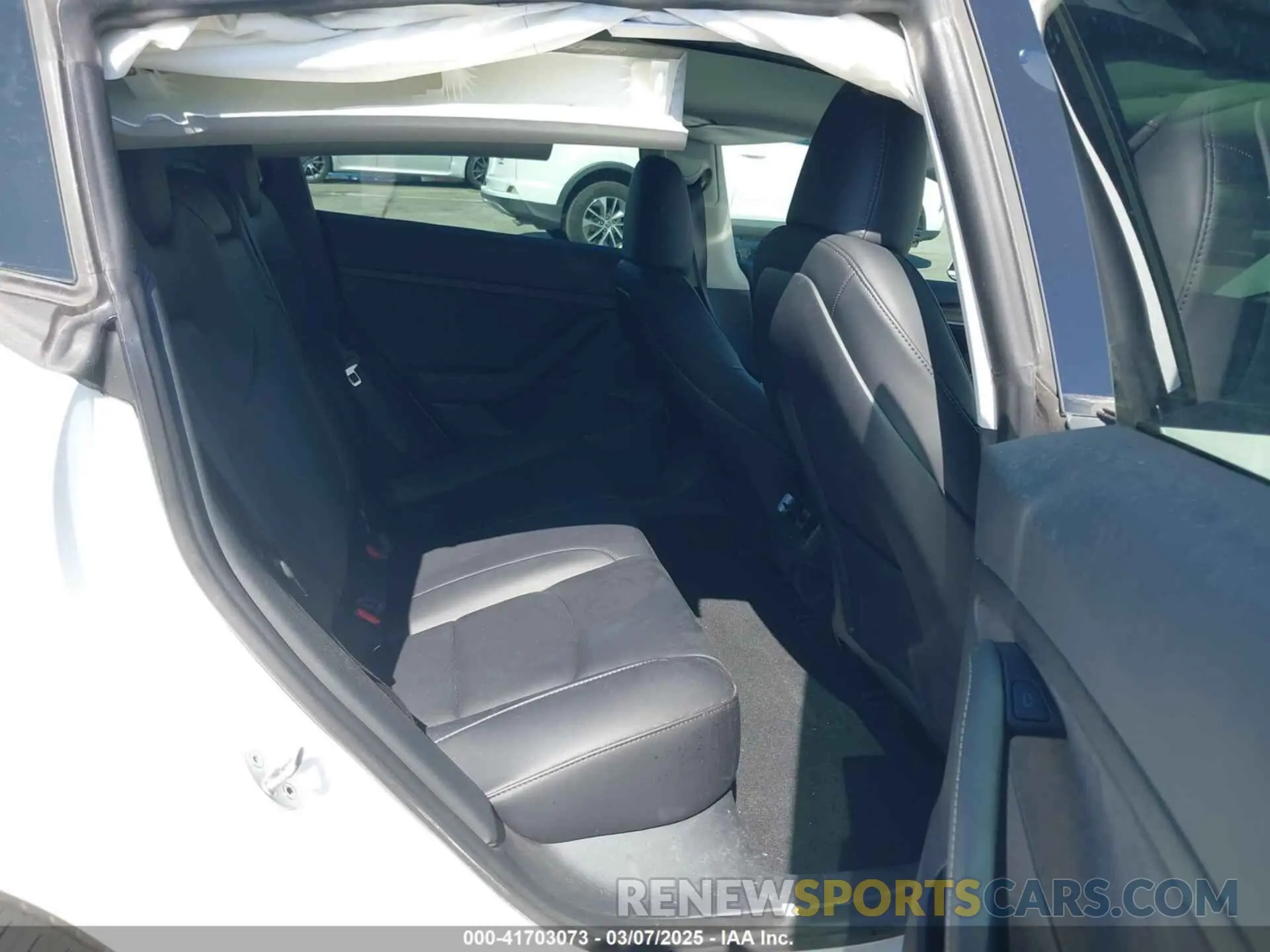 8 Фотография поврежденного автомобиля 5YJ3E1EA2PF514871 TESLA MODEL 3 2023