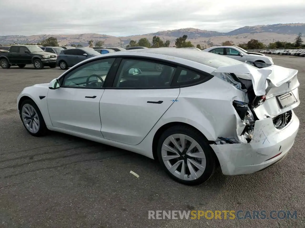 2 Photograph of a damaged car 5YJ3E1EA2PF541374 TESLA MODEL 3 2023